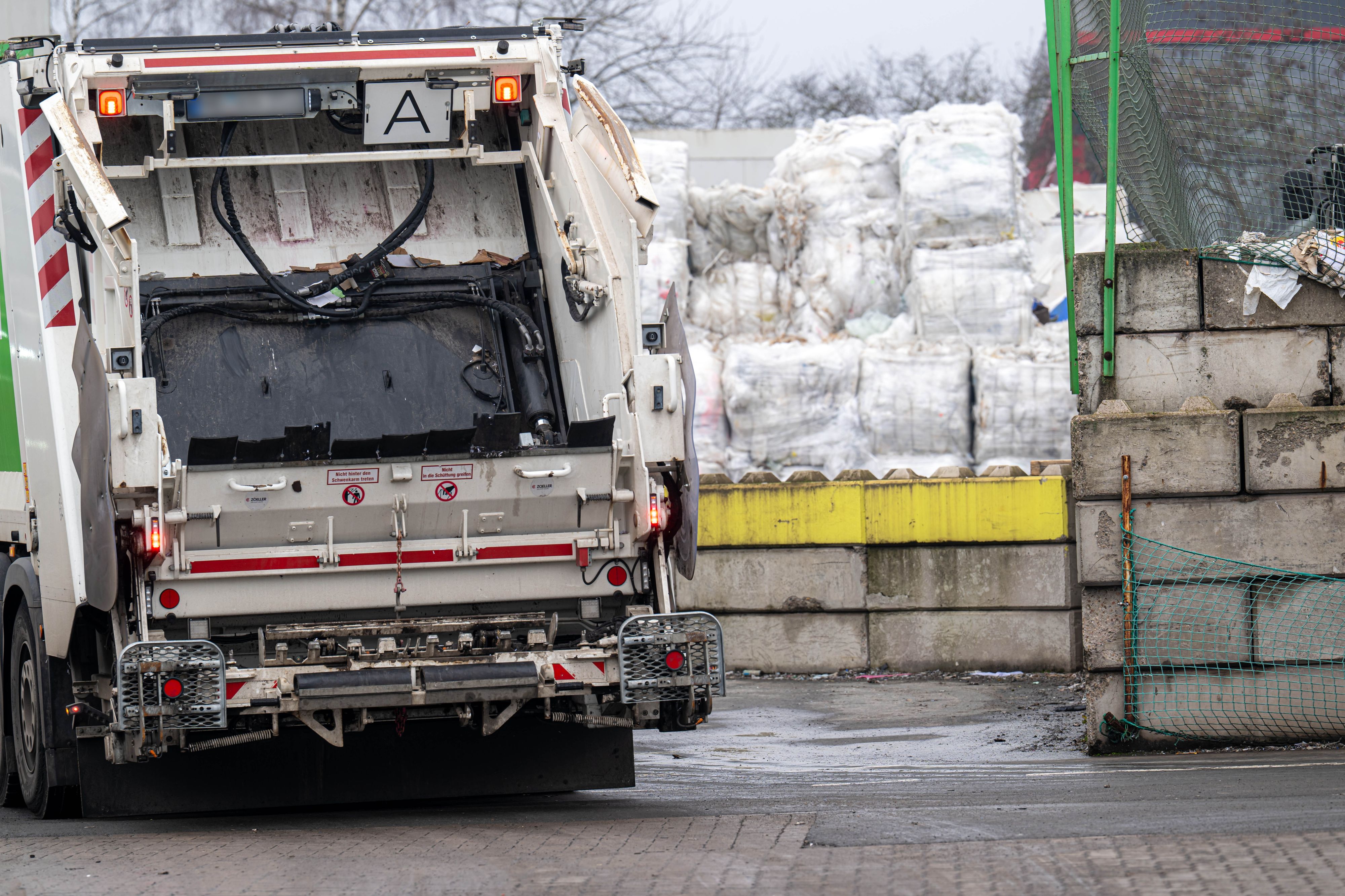 Die Baby-Leiche wurde auf einem Bremer Recyclinghof entdeckt.