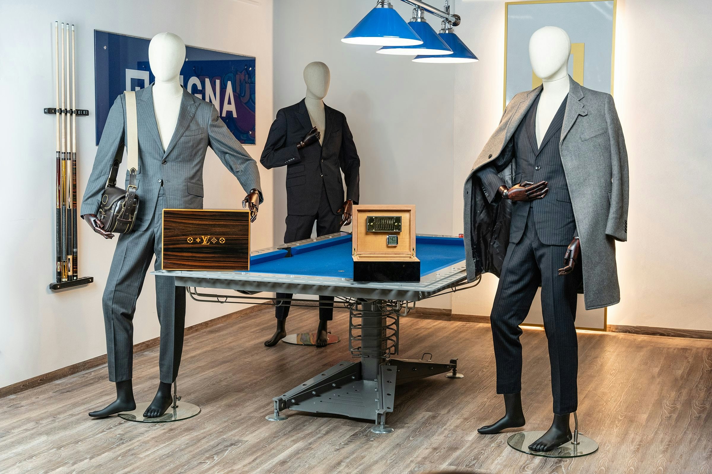 Die wichtigsten Stücke der Versteigerung auf einem Bild