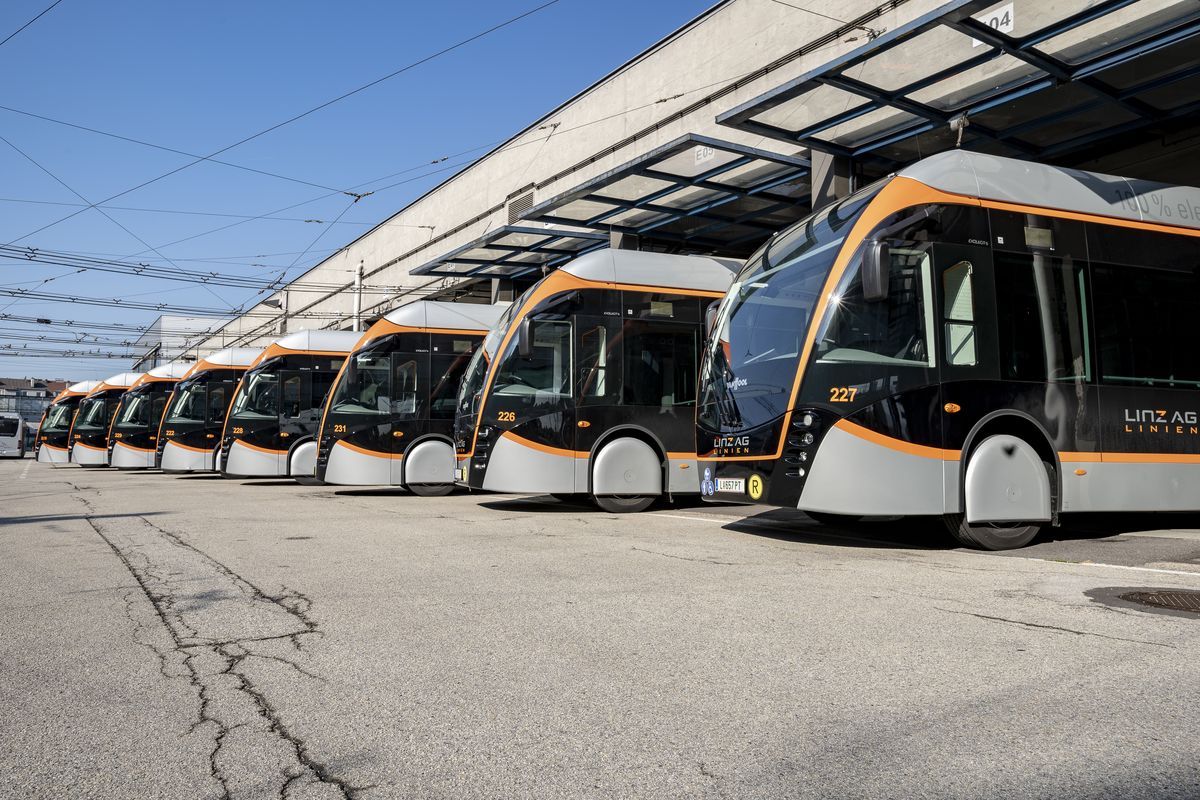 Für die bessere Anbindung des Linzer Südens sollen Hybrid-Busse angeschafft werden.