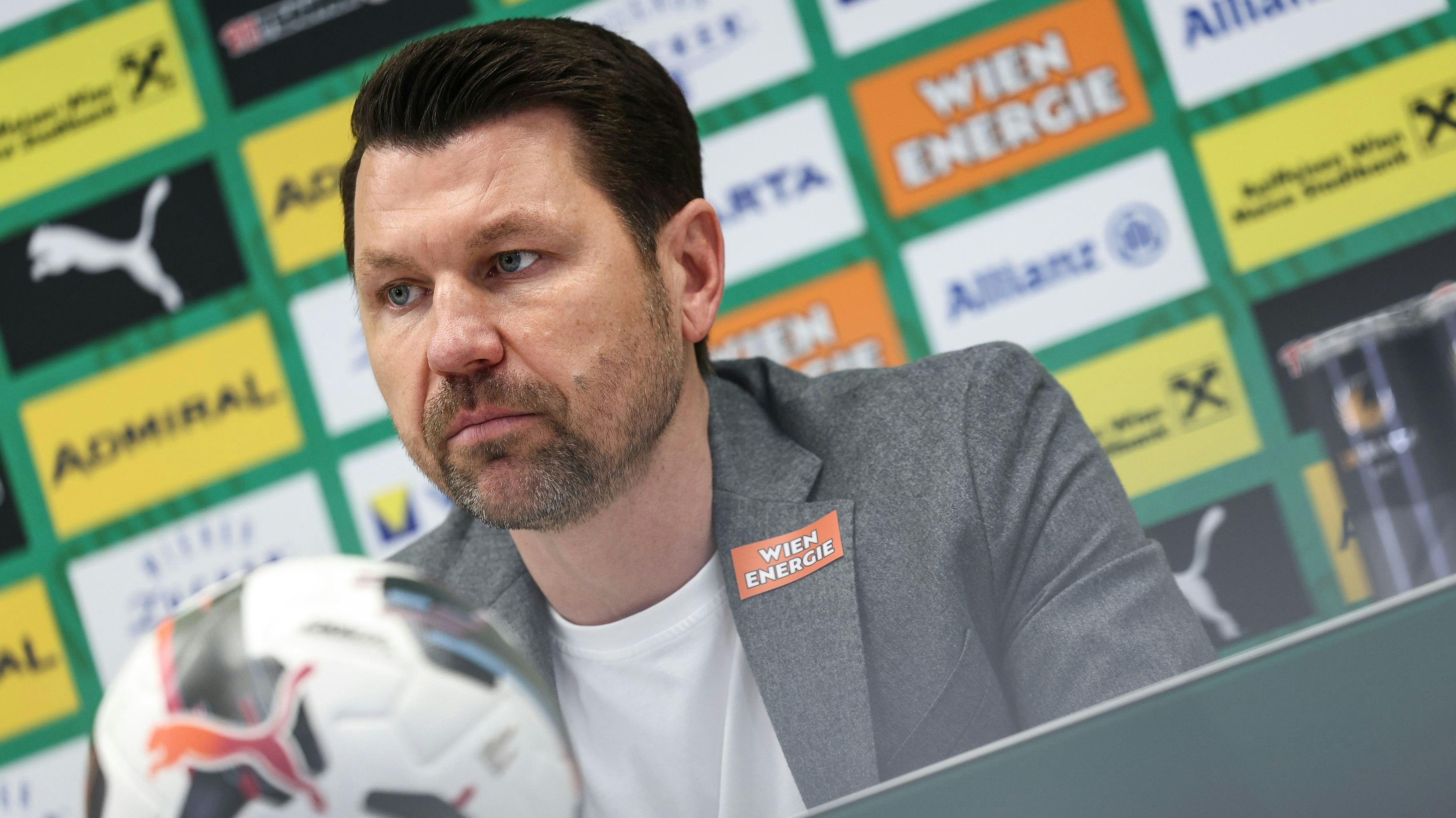 Heute.at - Rapid auf Trainersuche – aber wer soll kommen?