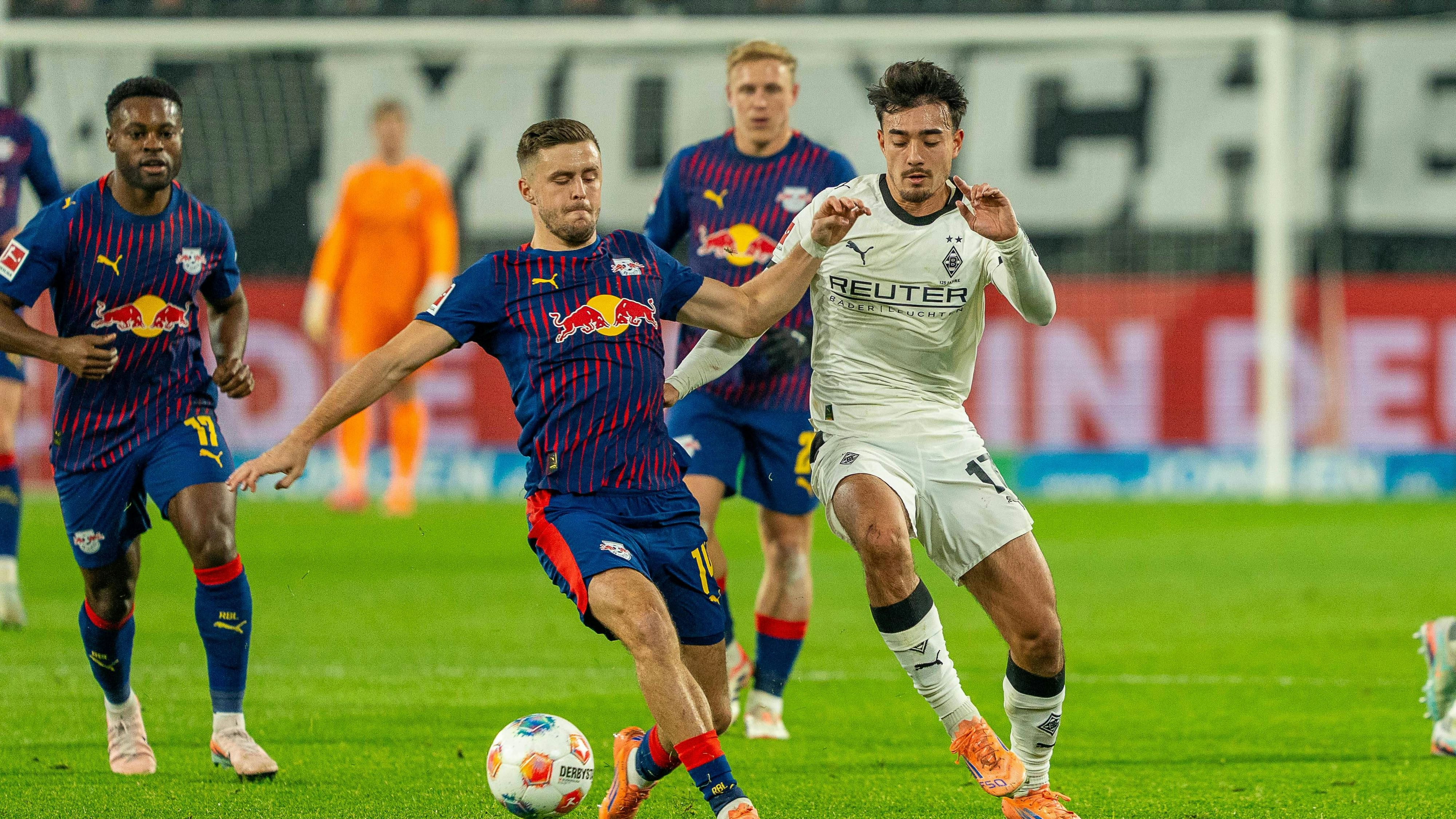 Heute.at - ÖFB-Legionäre beißen sich an Gladbach die Zähne aus