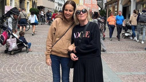 Ilse (r.) und ihre Nichte Marie-Theres haben eine enge Beziehung.