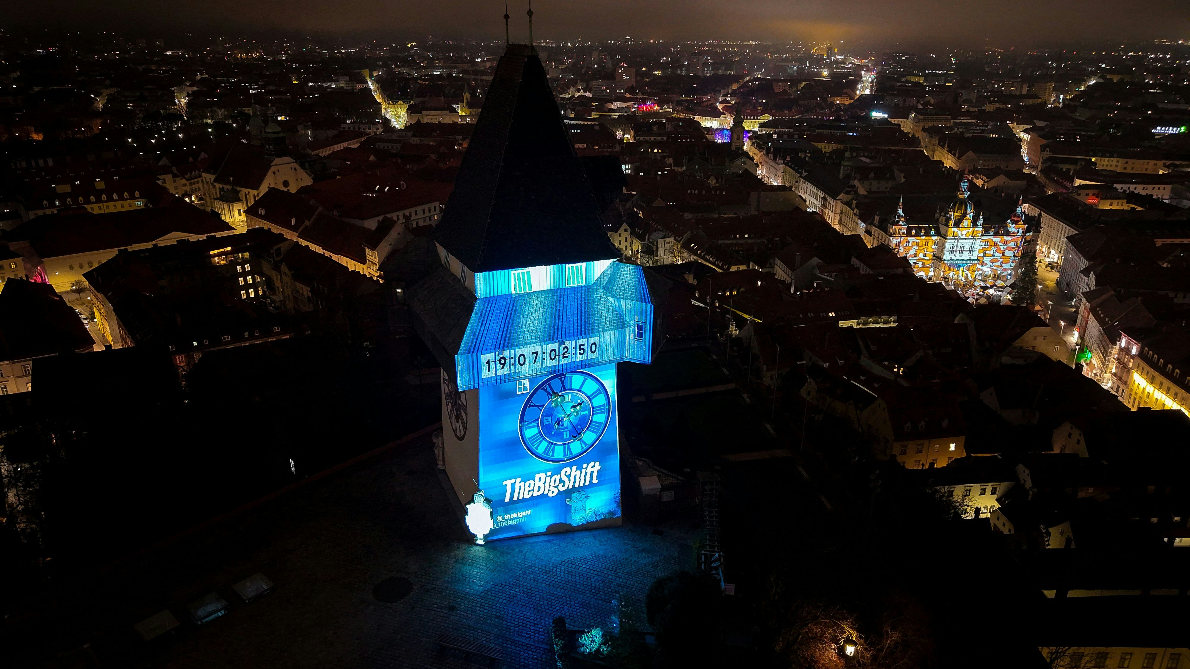 Heute.at - Geheime Projektionen: Das steckt hinter TheBigShift