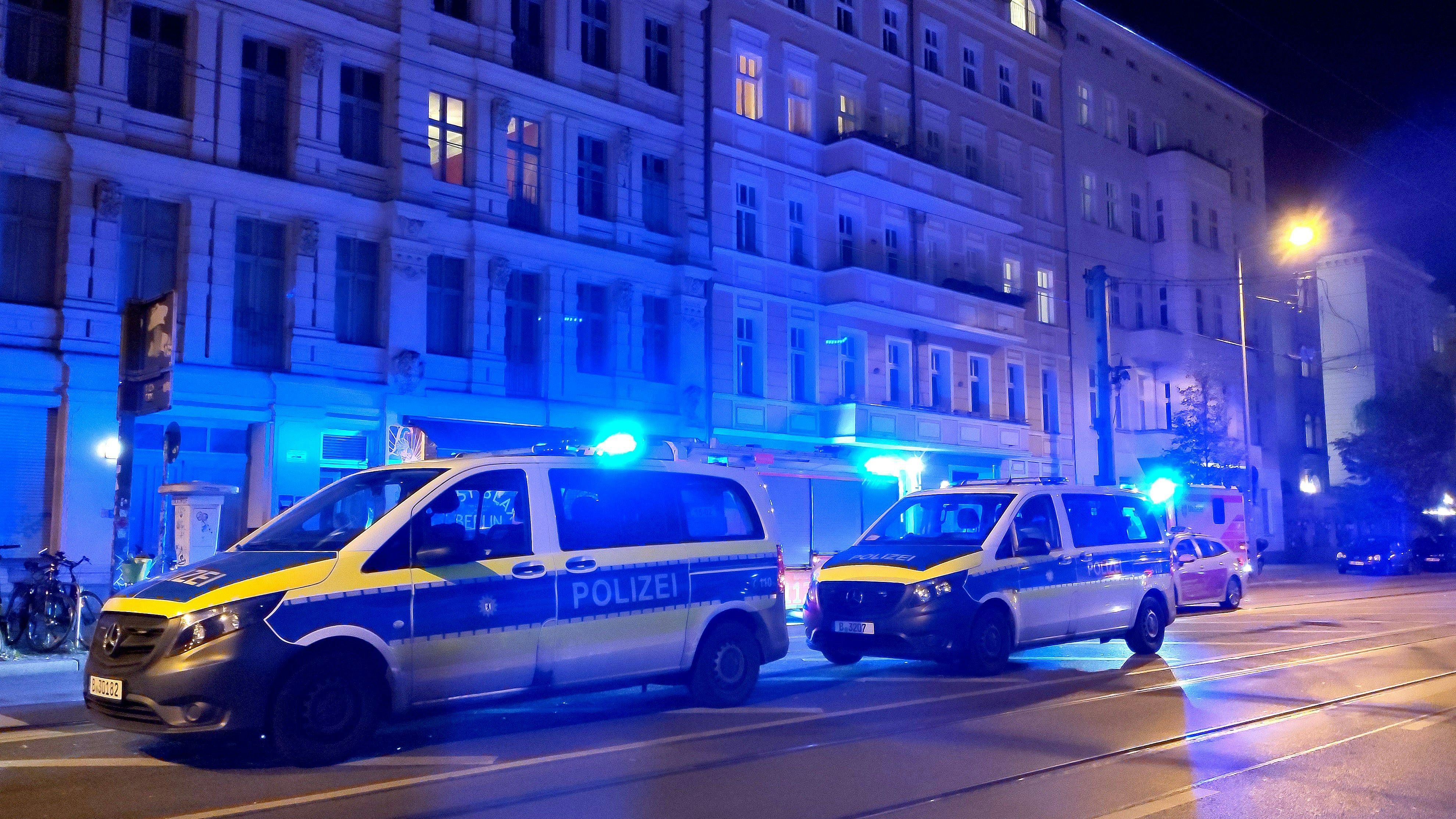 Heute.at - Vier Beamte verprügelt – Wirt schlägt mit Flasche zu