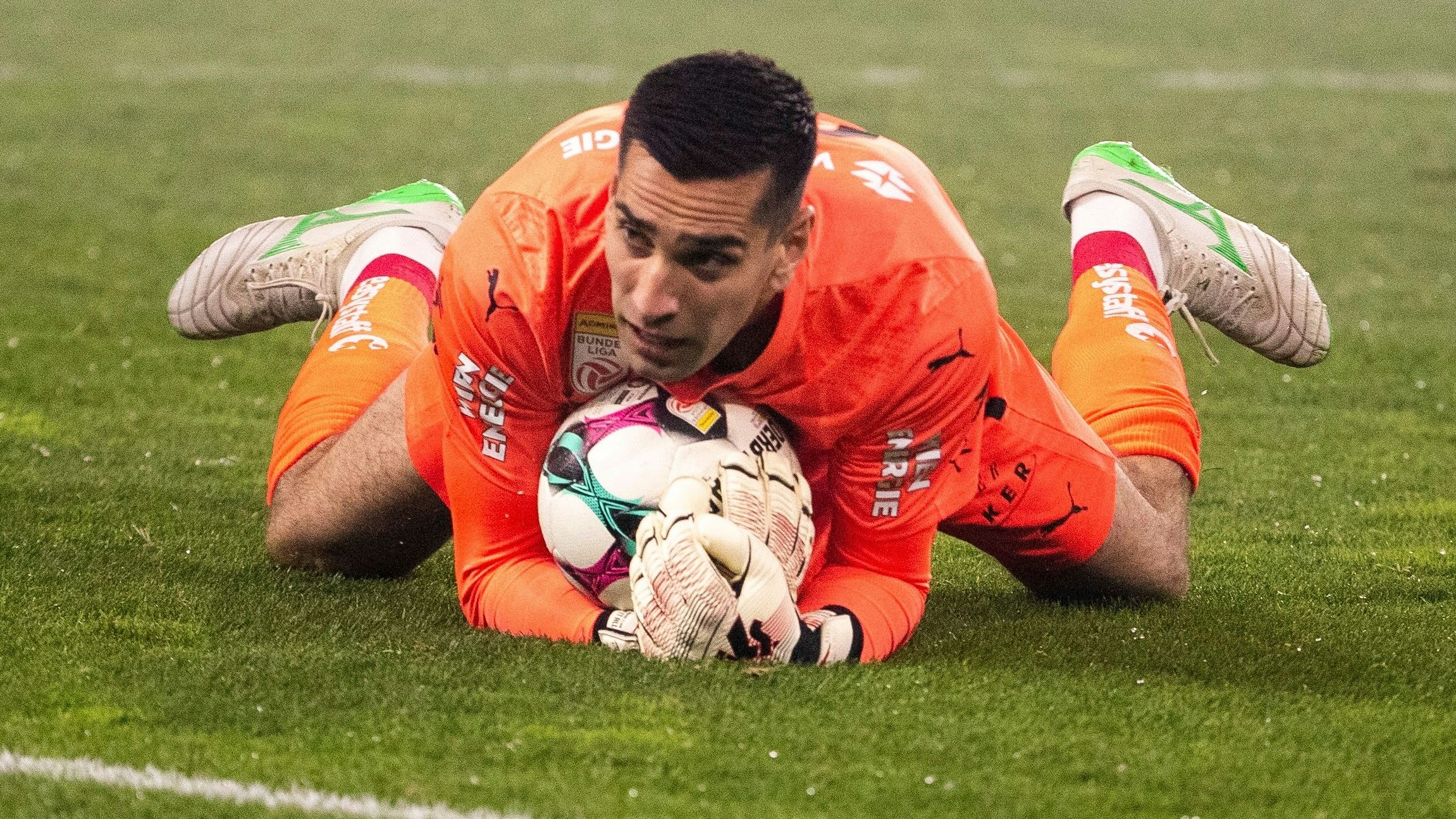 Heute.at - Rapid-Goalie spricht Klartext: Als Mannschaft versagt