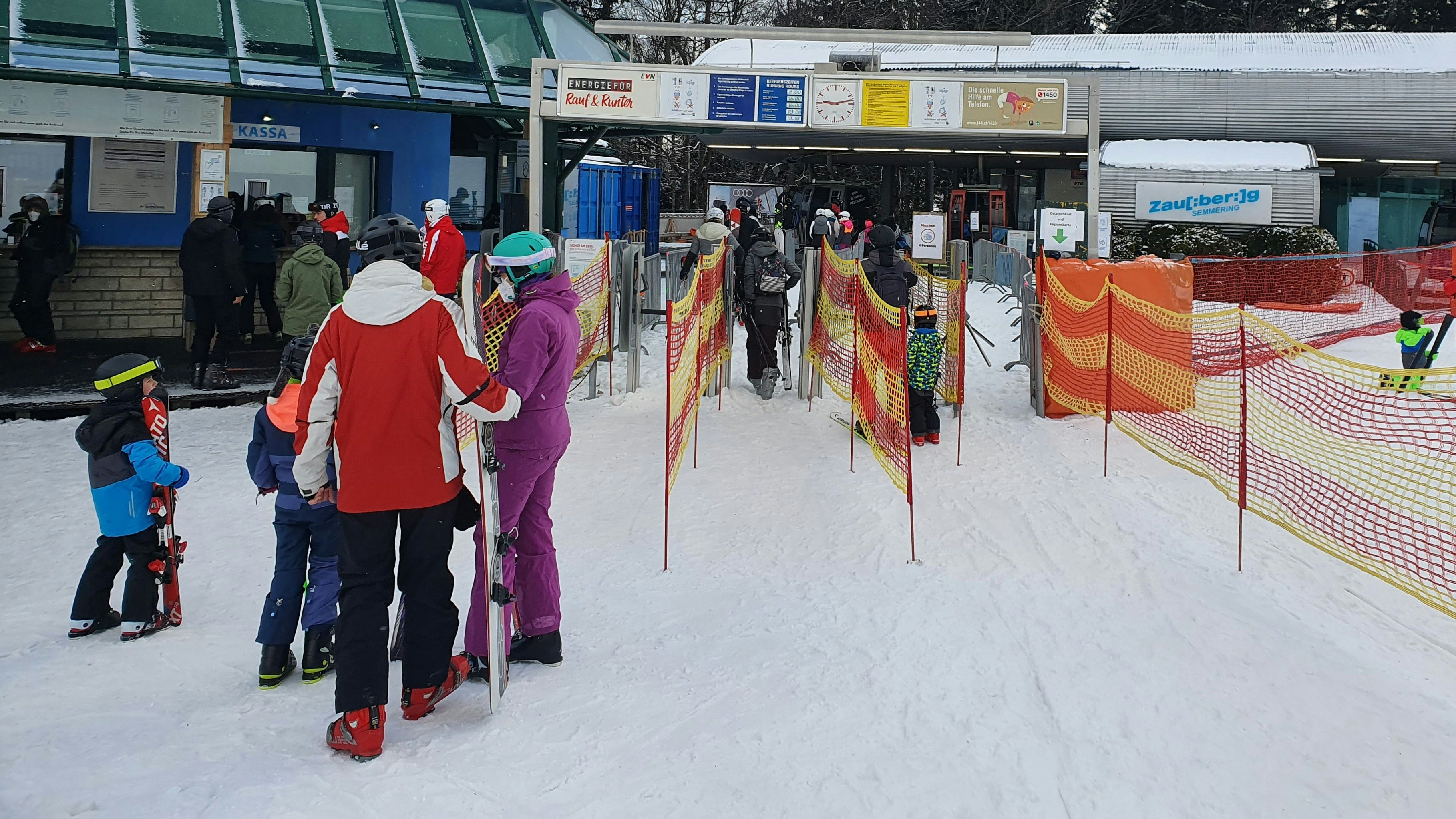 Heute.at - Skigebiet Semmering: Saison-Start ist voller Erfolg