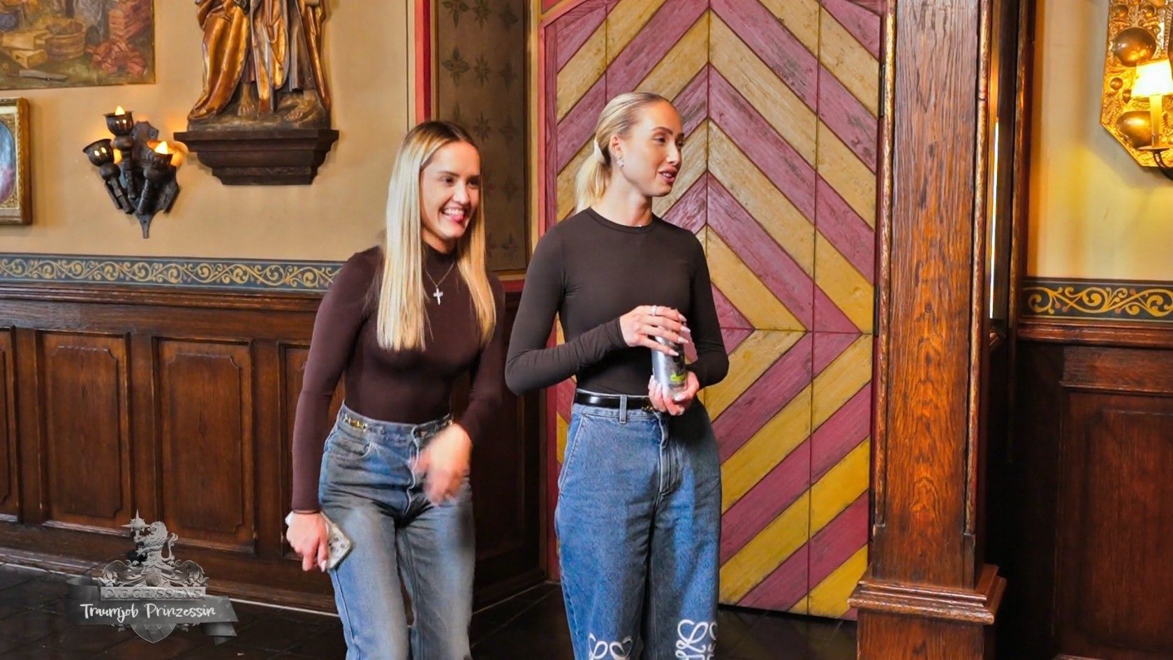 Davina und Shania Geiss nehmen ihre Teilnahme um den Titel und das Preisgeld weniger ernst.