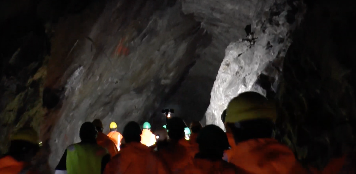 Heute.at - Weißes Gold – Jagd auf Milliarden-Schatz in Koralpe