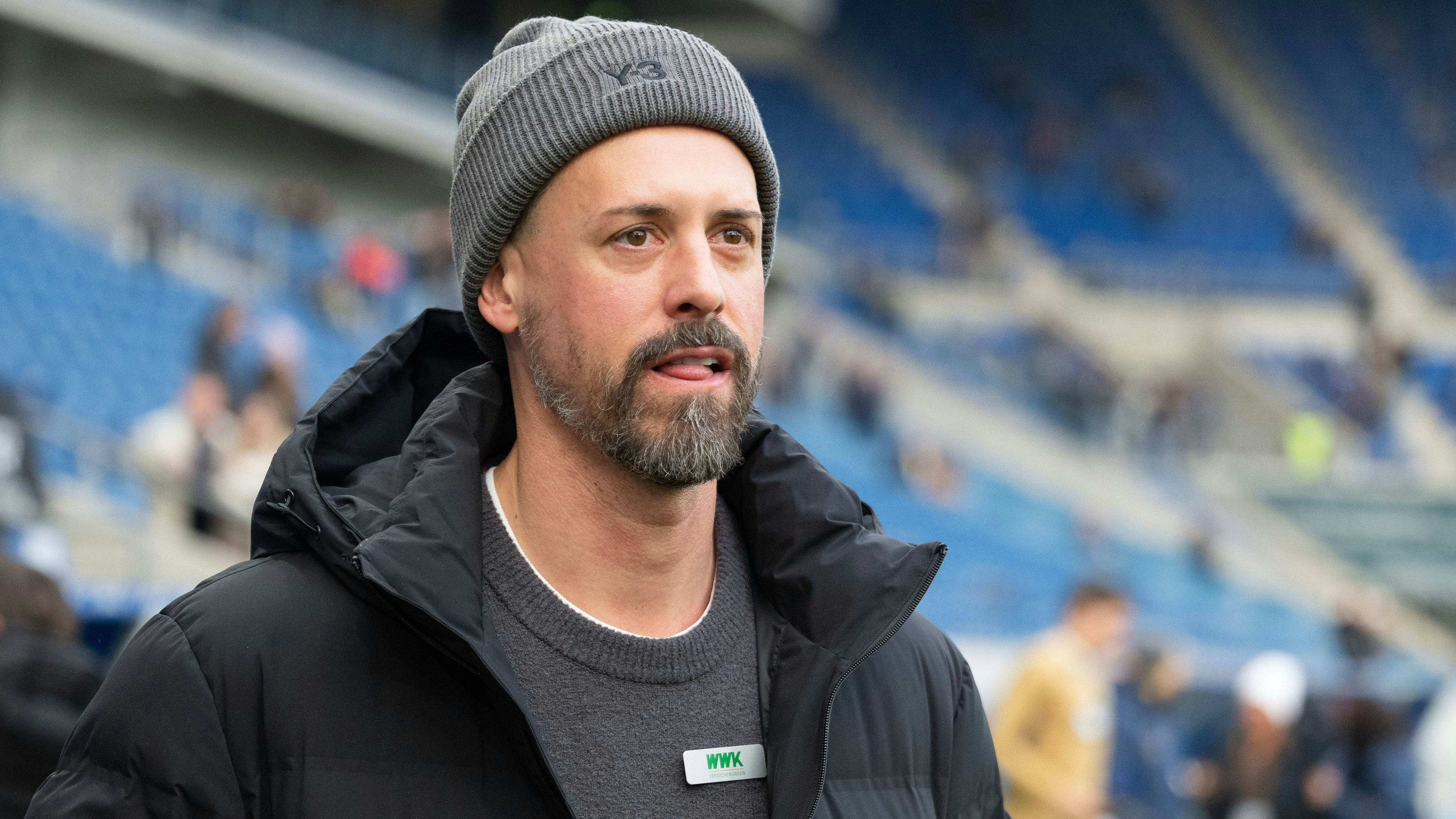 Heute.at - Augsburg feuert Trainer Sandro Wagner