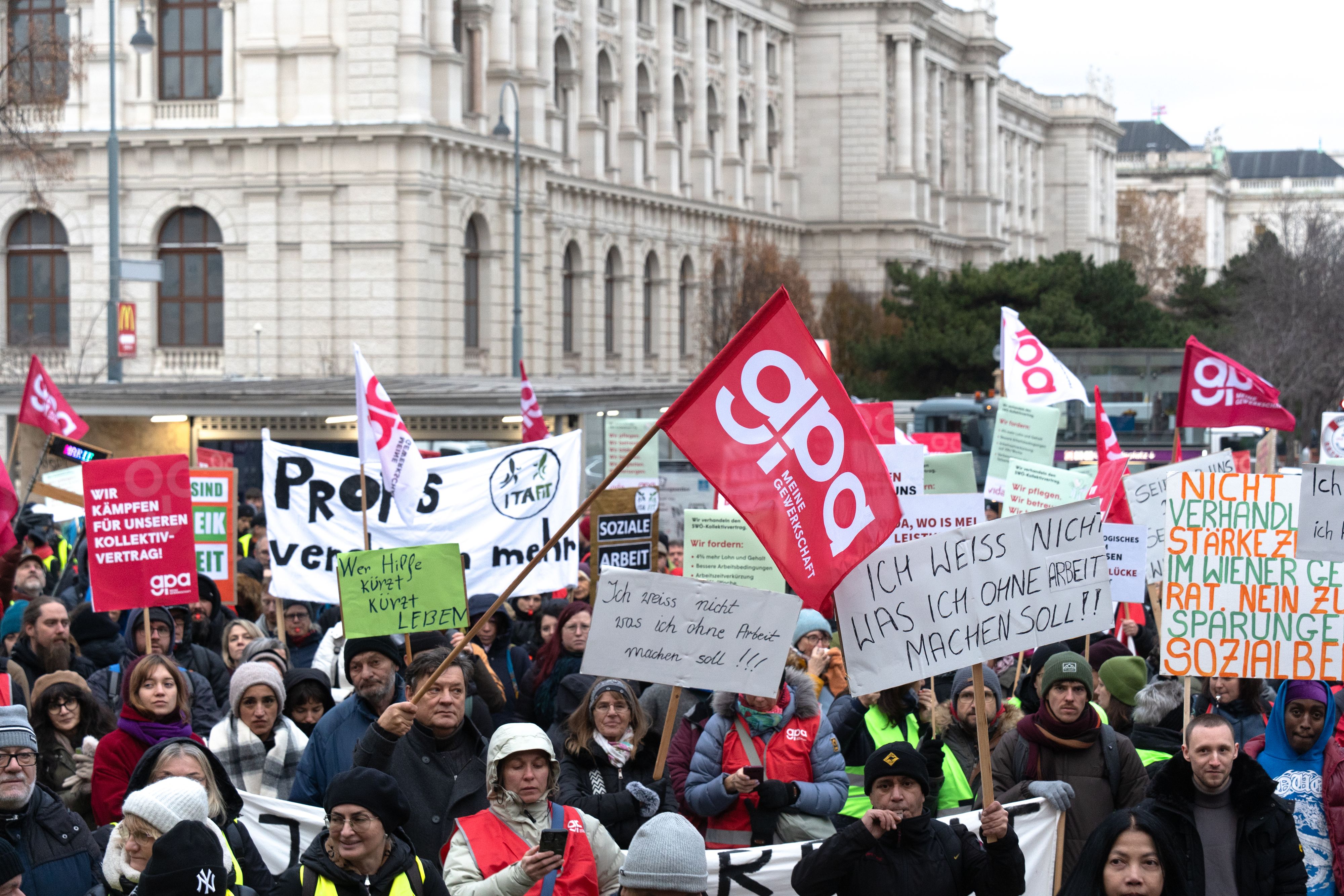 Die Gewerkschaft kündigt einen Streik an.
