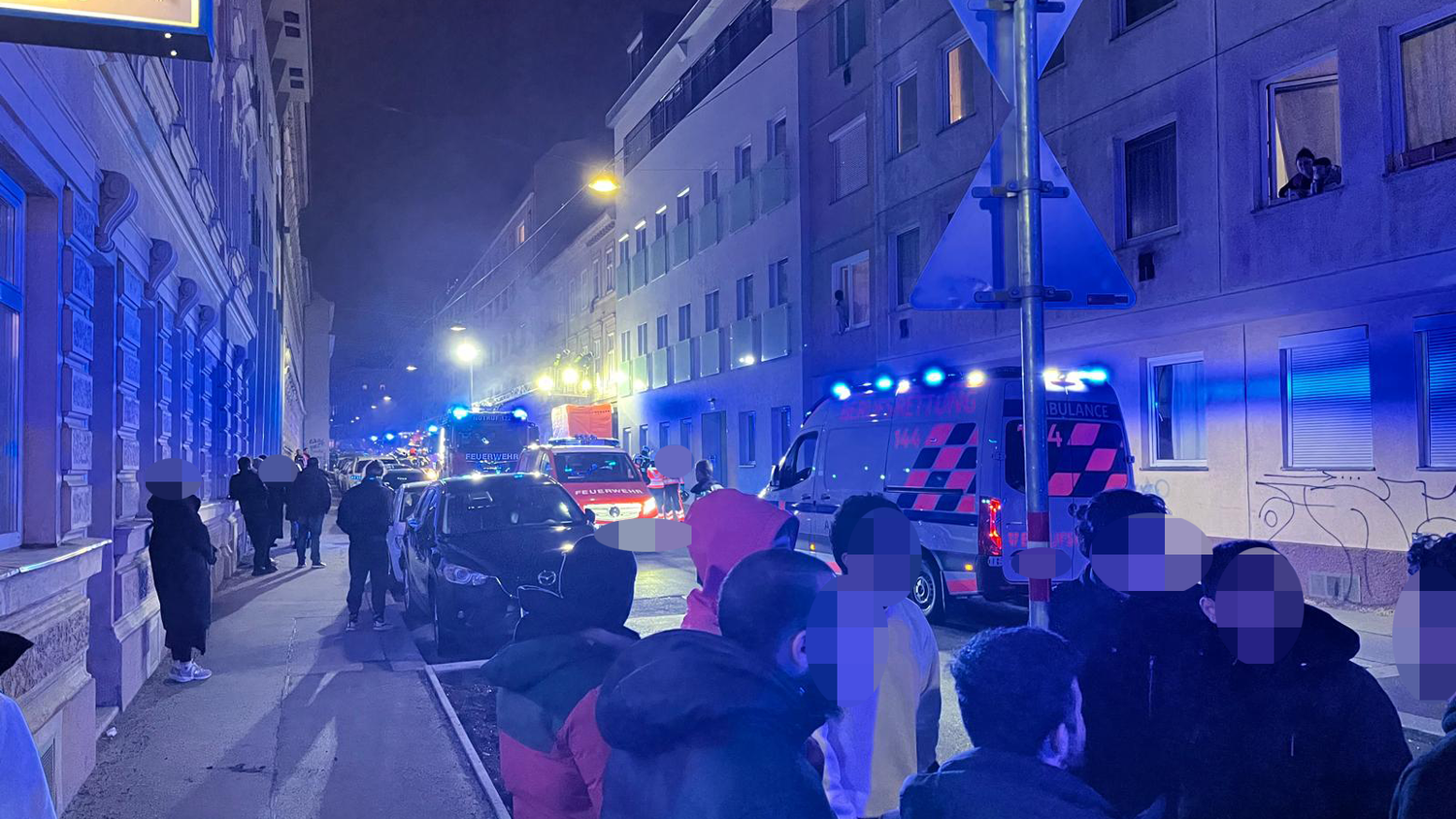 Heute.at - Feuer in Wiener Wohnung – eine Person stirbt