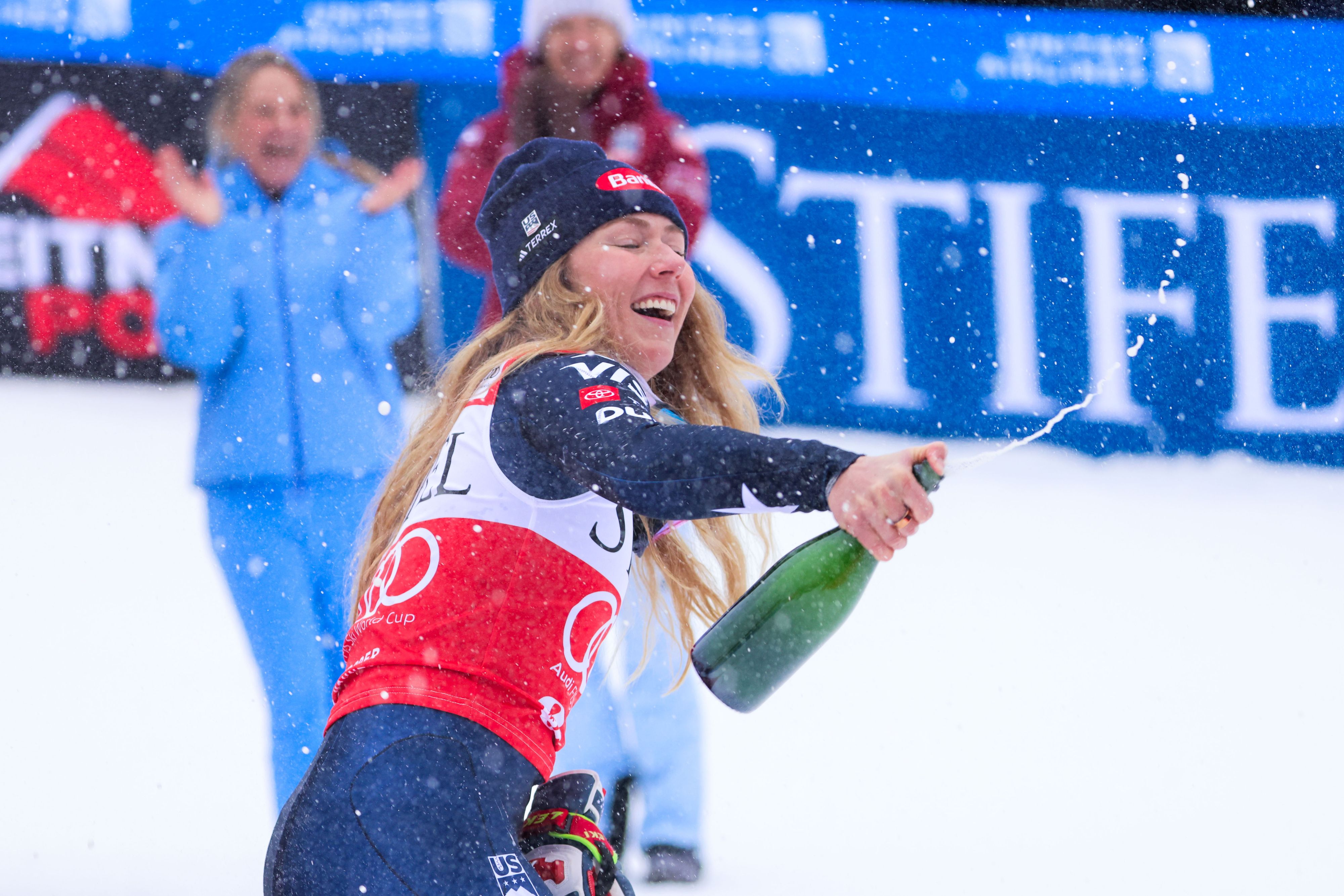 Shiffrin siegte und kann über die Geldstrafe lachen.