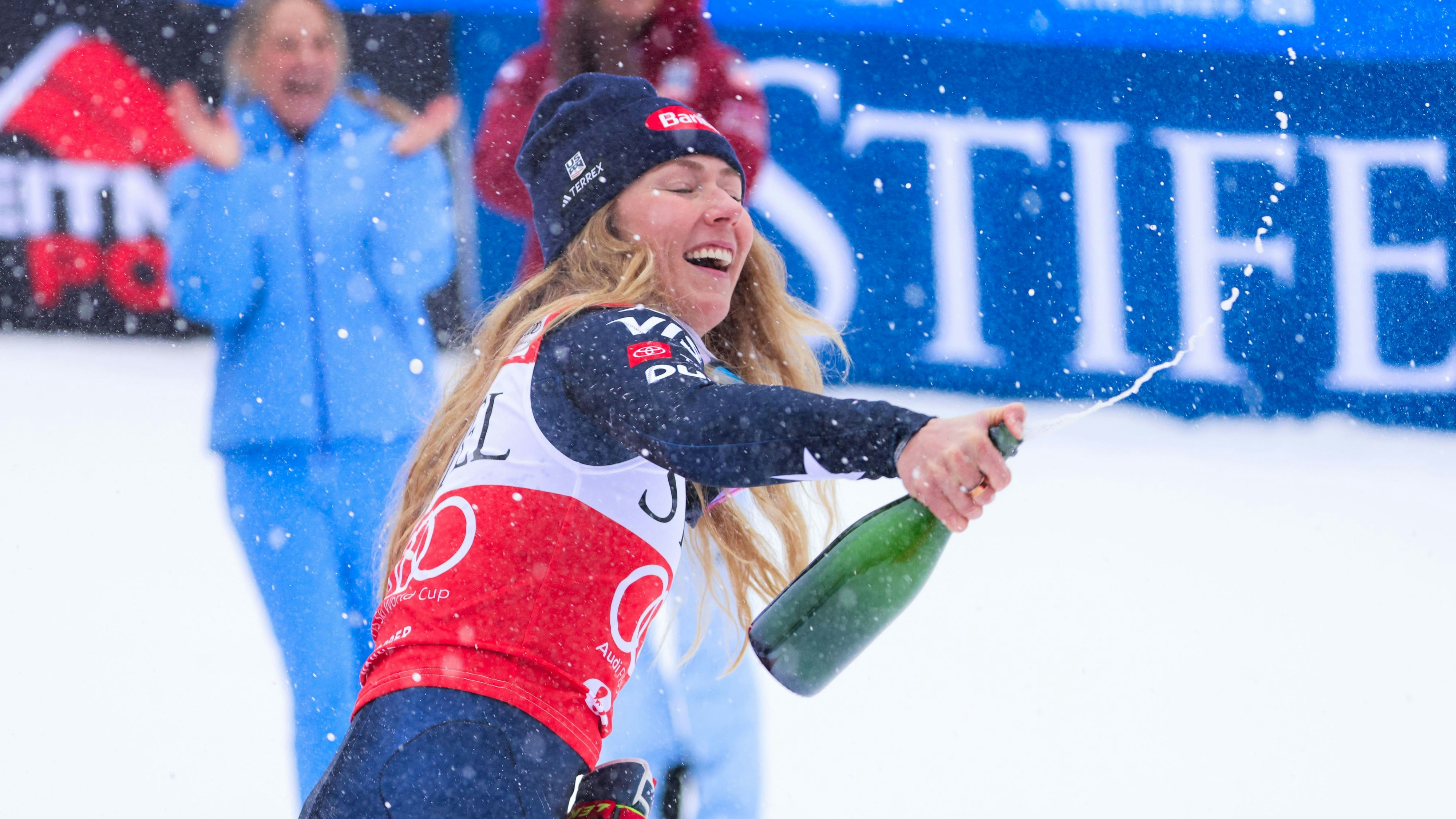 Heute.at - Regelverstoß! Superstar Shiffrin nach Sieg bestraft