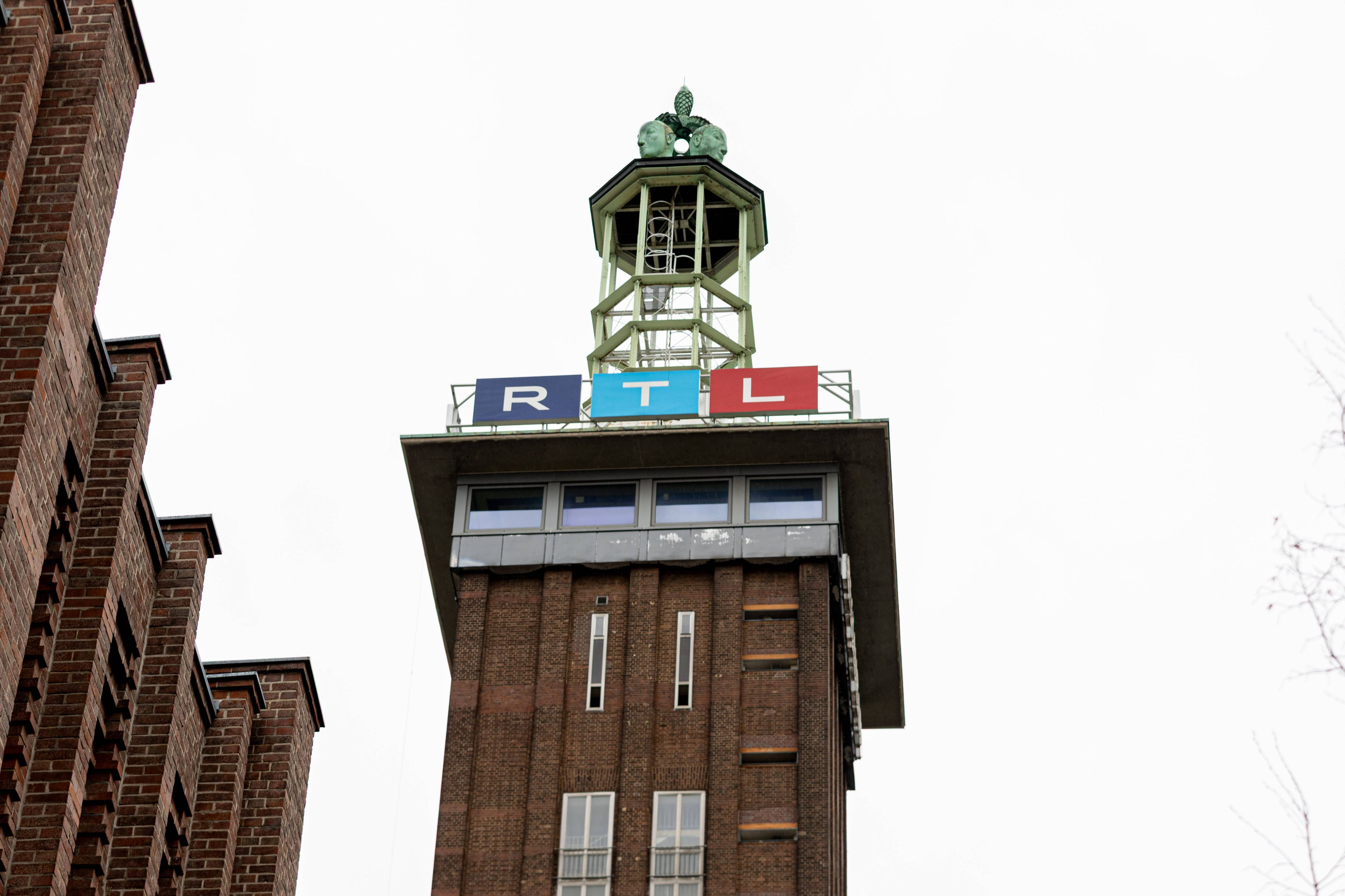 Umbau bei RTL: Der Privatsender will massiv Stellen abbauen.