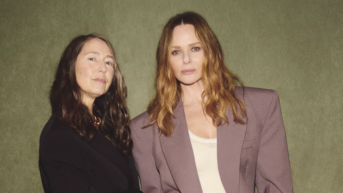 Designerin Stella McCartney mit Ann-Sofie Johansson von H&M