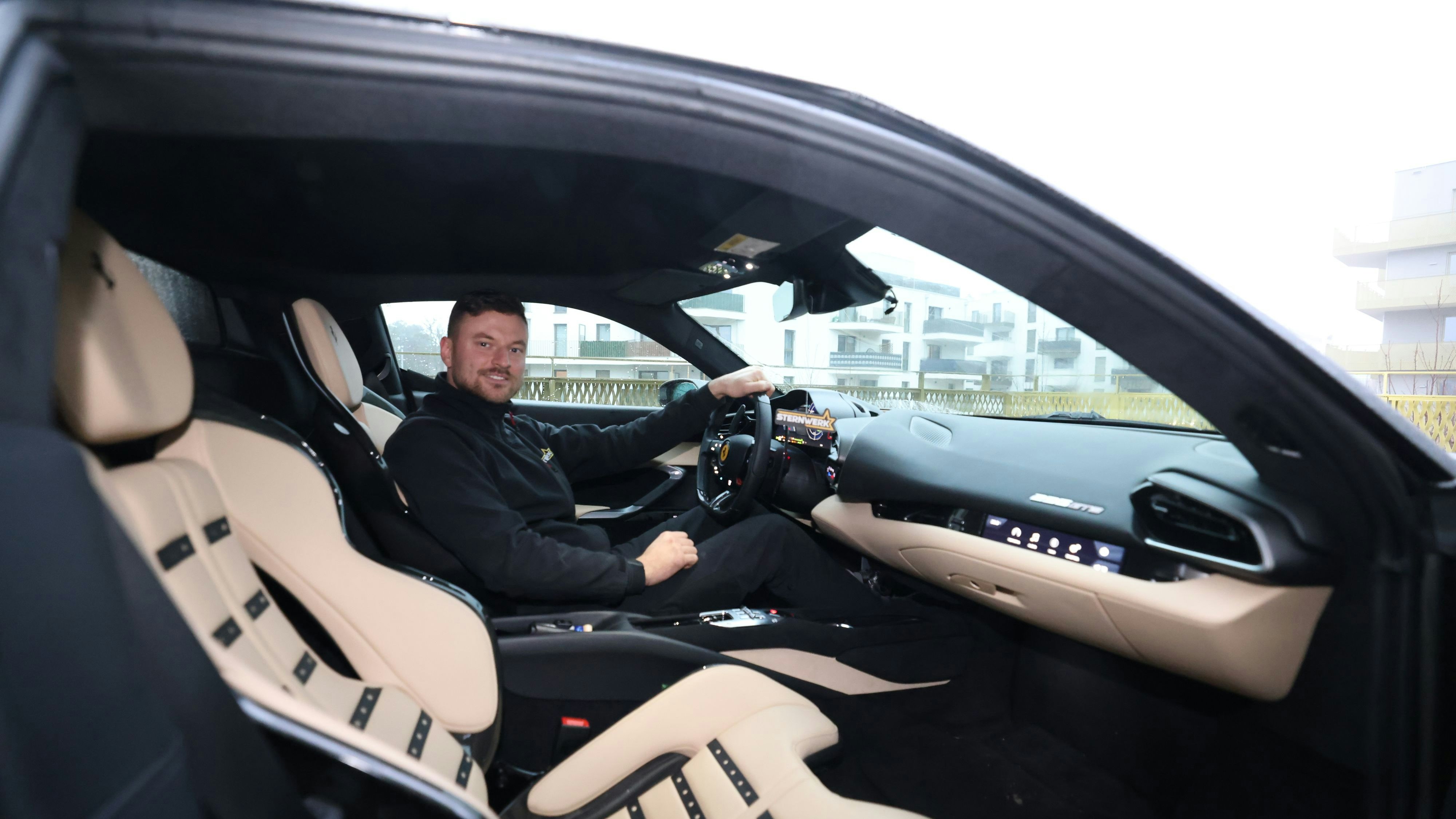 Heute.at - 10 Jahre geschraubt – so kam Amar zu Terrassen-Ferrari