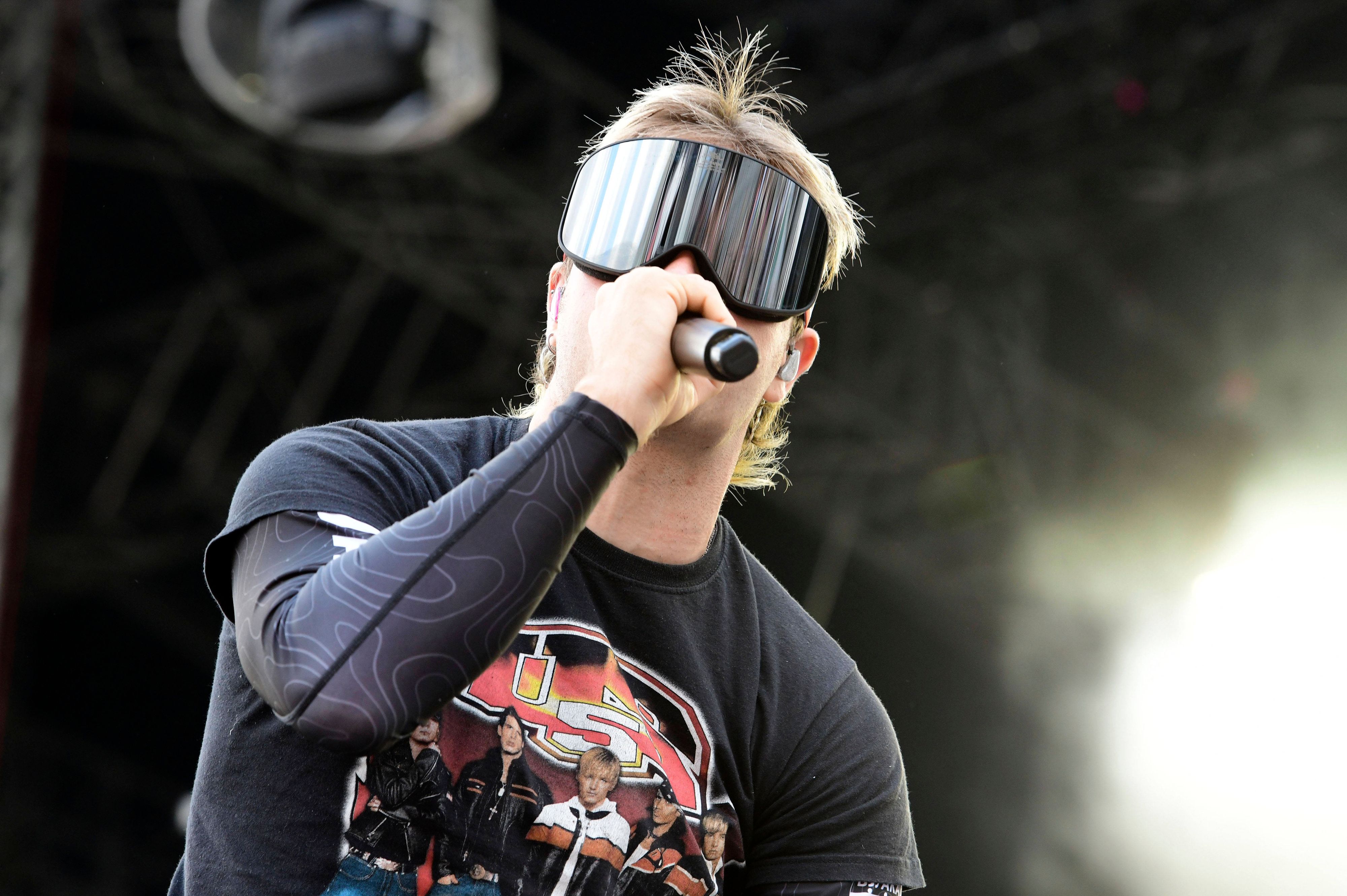 Heute.at - Cro, Ski Aggu – Salzburger Skiort wird zum Party-Hit