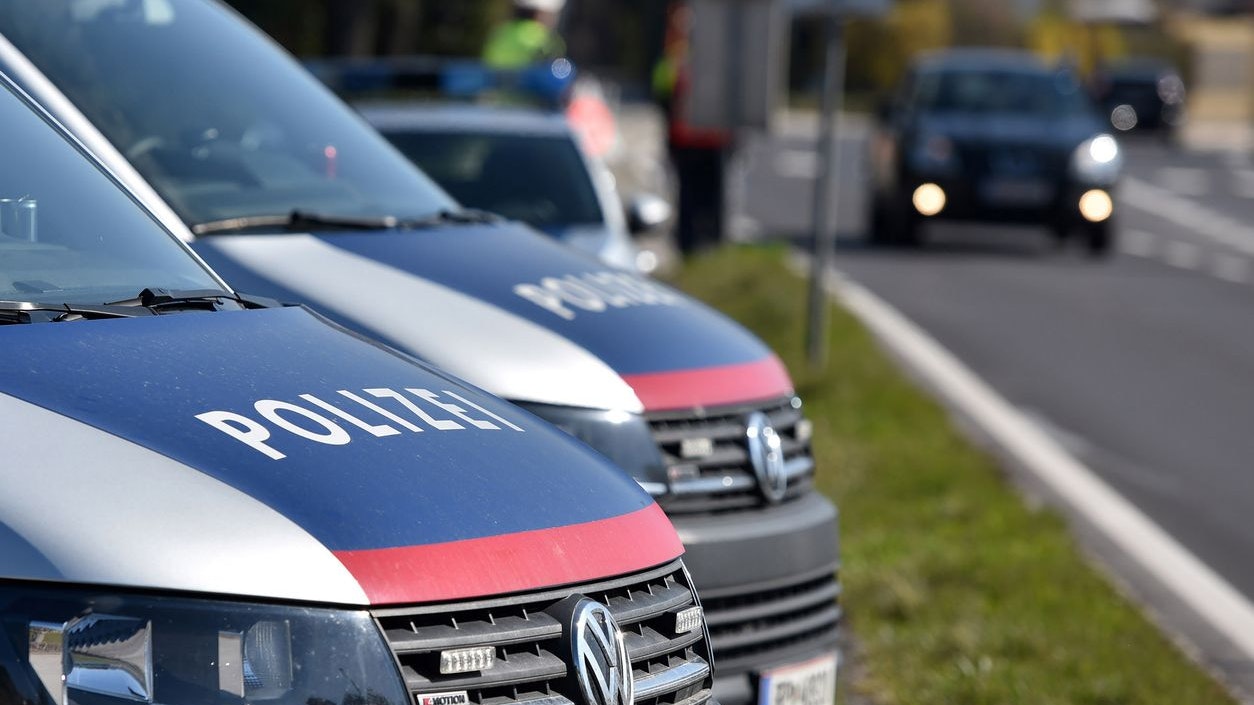 Heute.at - Teenager (14) bedroht Mitschülerinnen mit dem Tod