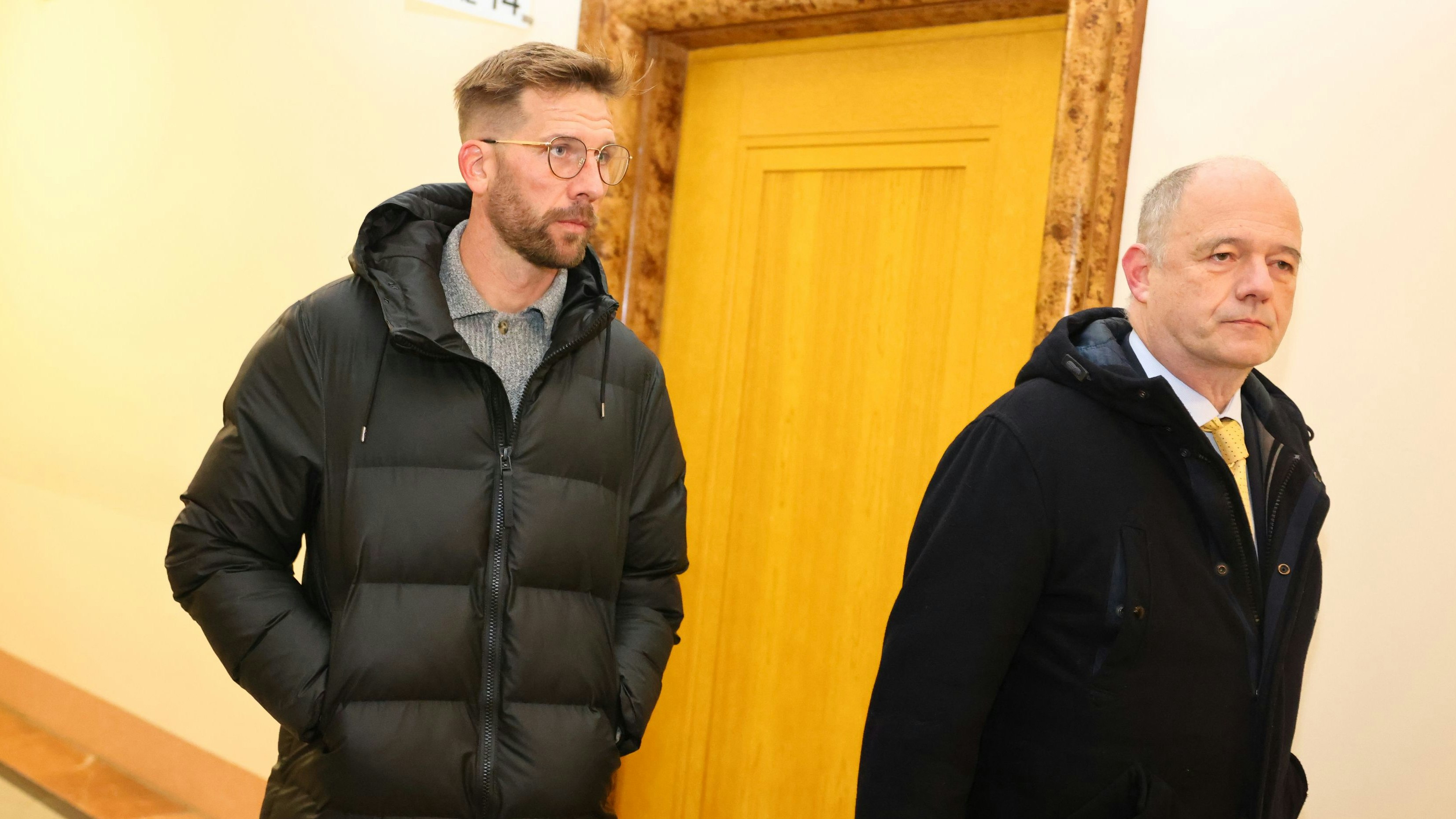 Heute.at - War Horrorzeit: Burgi-Prügler muss 55.800 Euro zahlen