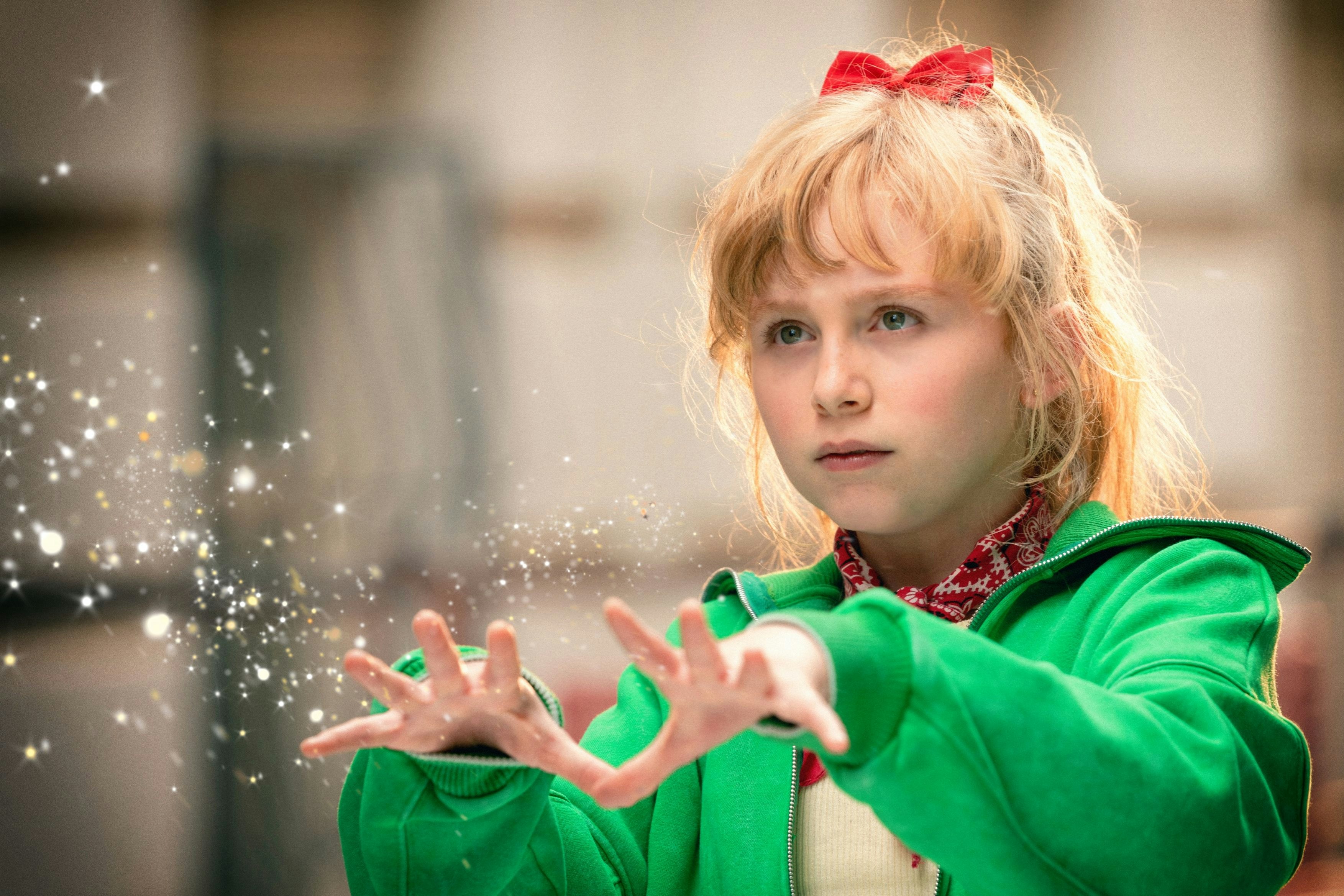 Verzaubert die Erwachsenen: Bibi (NALA) in "Bibi Blocksberg – Das große Hexentreffen"