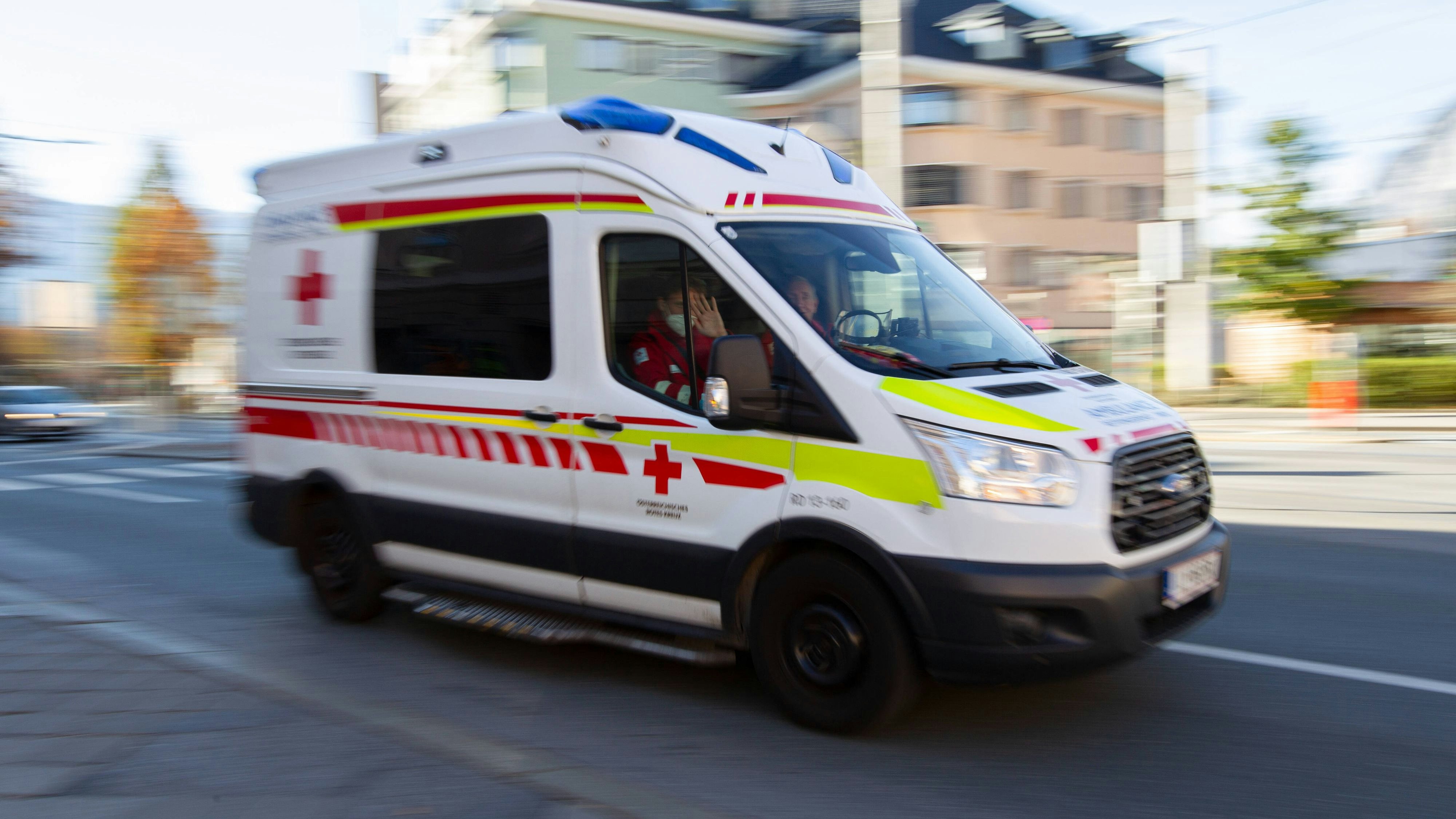 Heute.at - Toter in Wien – Mann stirbt bei schrecklichem Crash