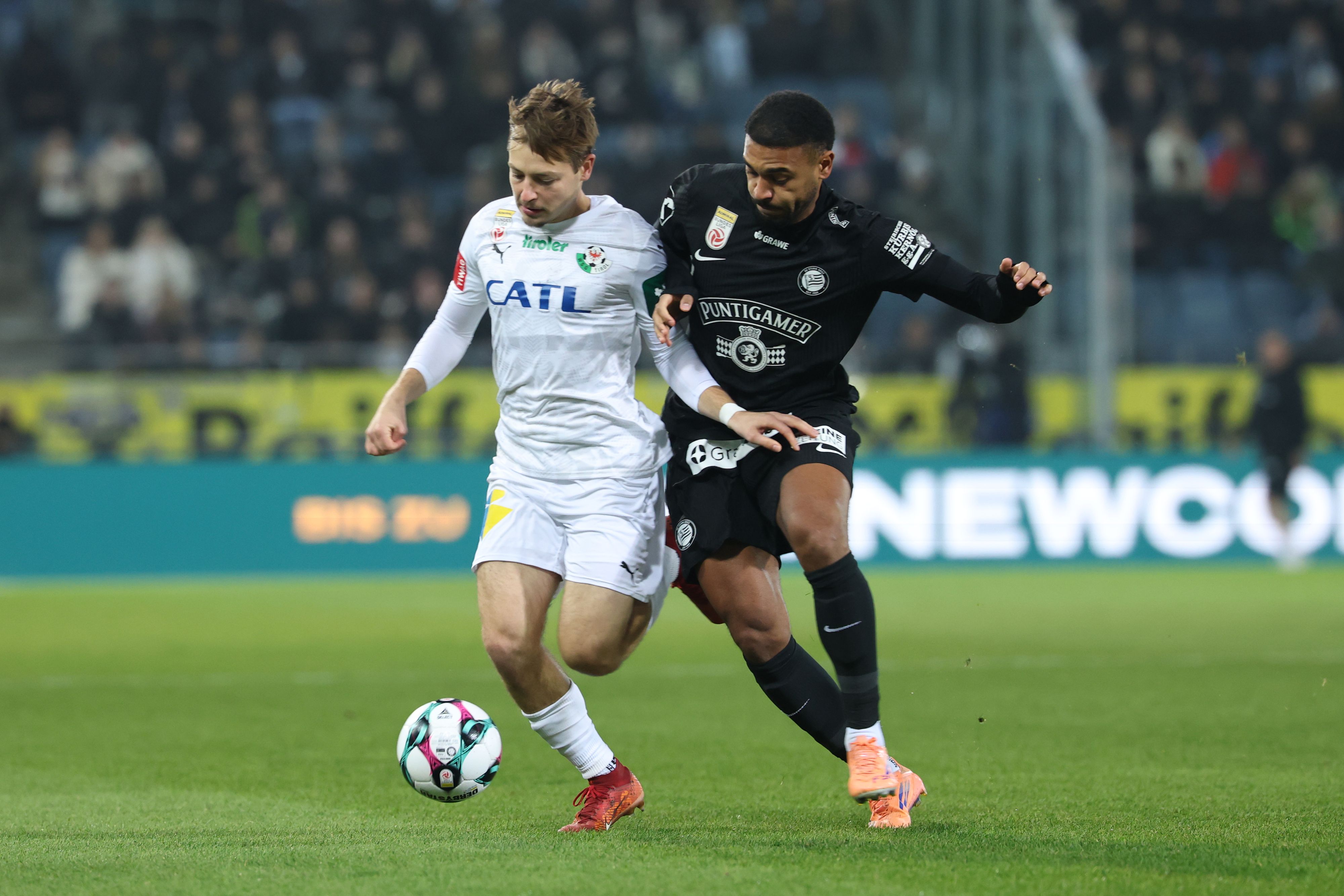 Sturm gegen die WSG Tirol.