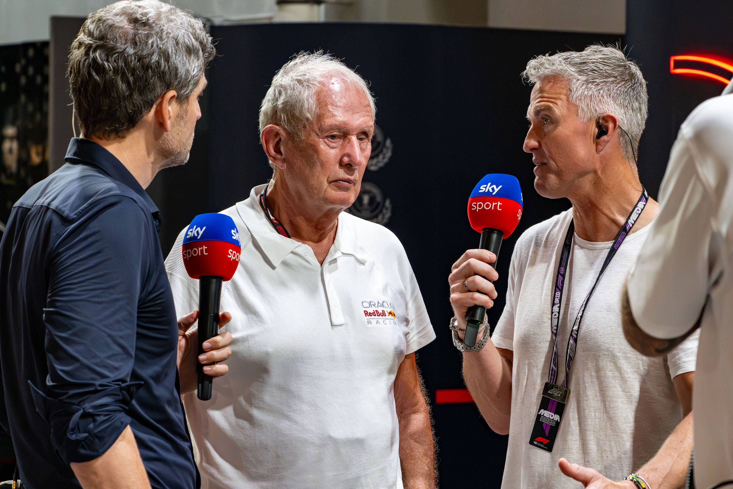 Heute.at - Schumi enthüllt Telefonat mit Red-Bull-Boss Marko