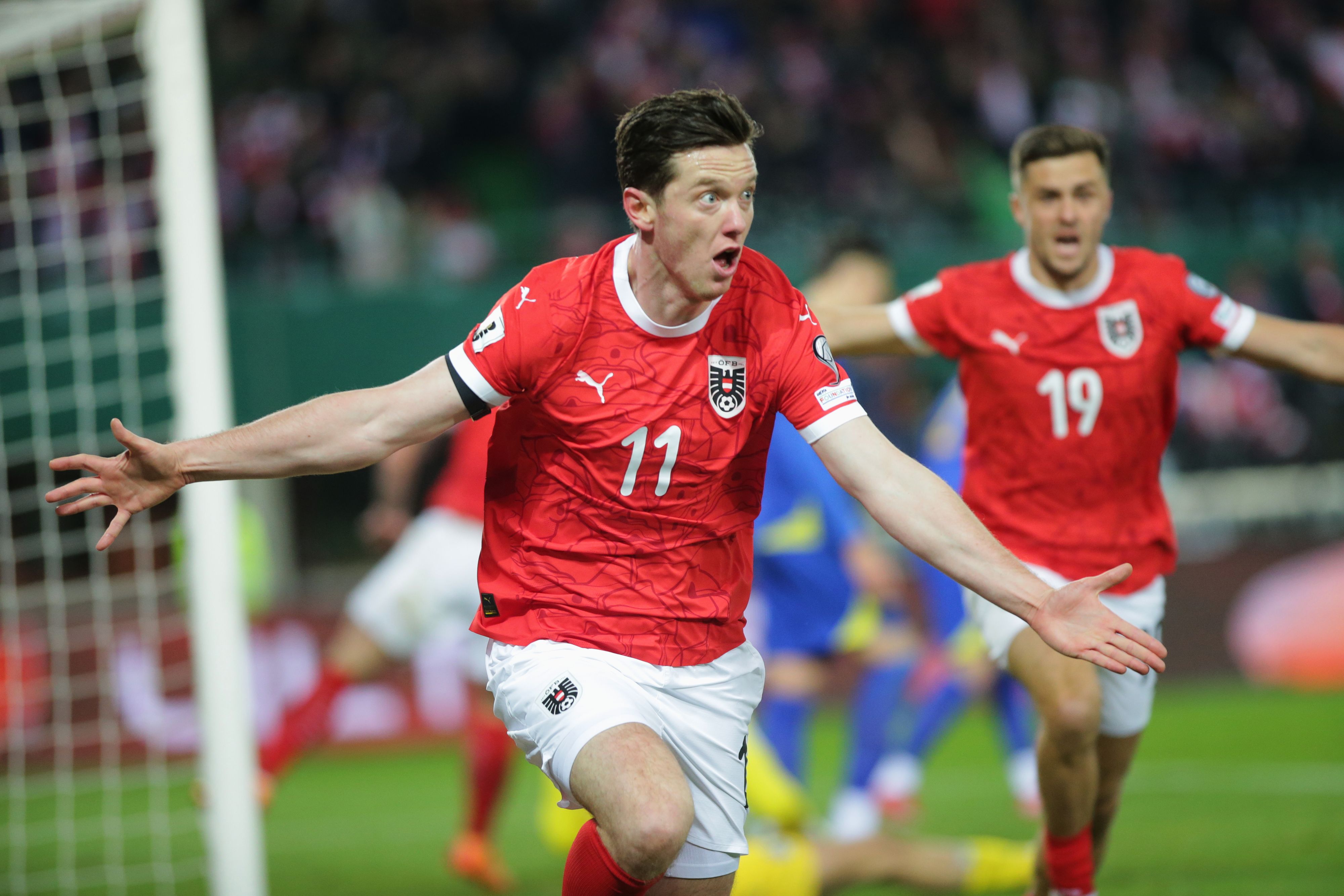 Michael Gregoritsch nach seinem Goldtor in der Qualifiktion, noch im alten Heim-Dress. Hörmanseder: "Ich verstehe nicht, warum wir von Rot-Weiß-Rot weggegangen sind"