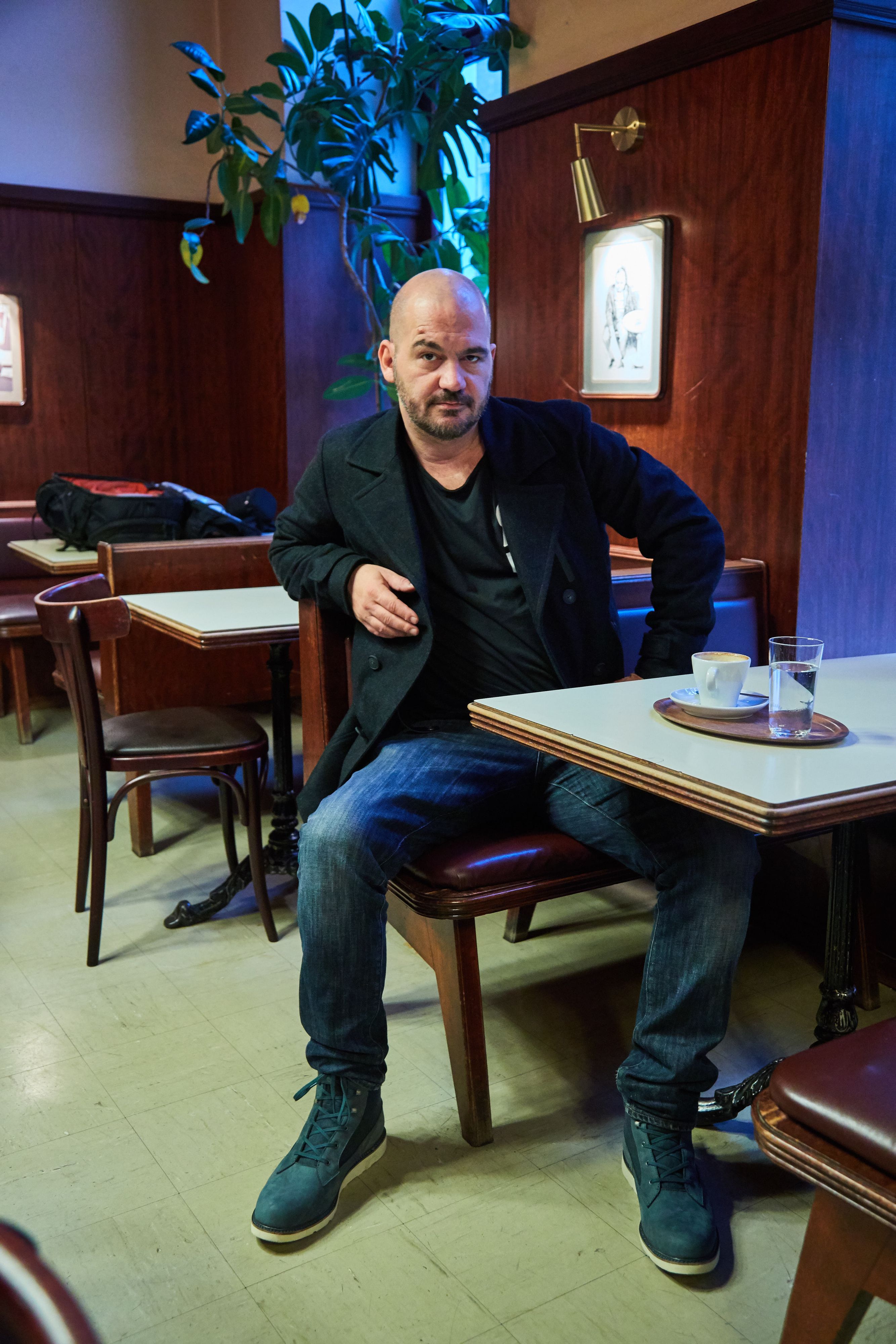 Heute.at - Entzug ohne Versicherung! Glavinic attackiert Politik