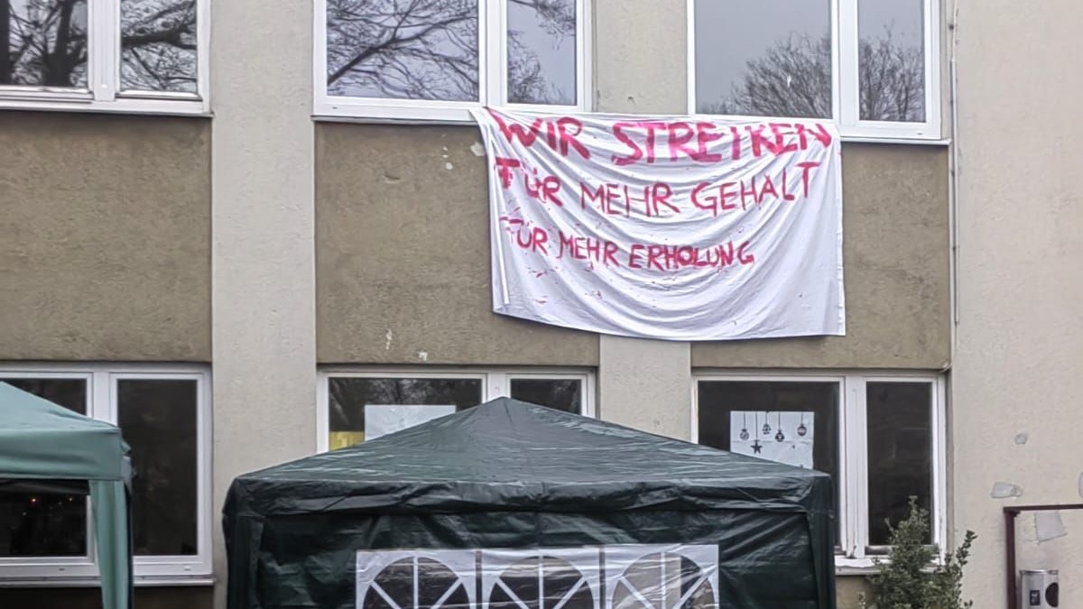 Heute.at - Wir streiken: Chancenhaus-Personal legt Arbeit nieder