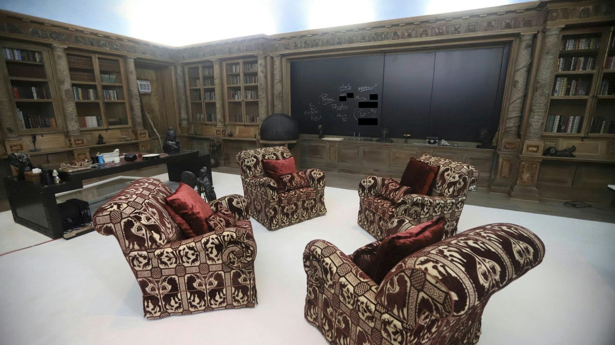 Bilder und Videos aus dem Jahr 2020 zeigen das Haus des verstorbenen Sexualstraftäters Jeffrey Epstein