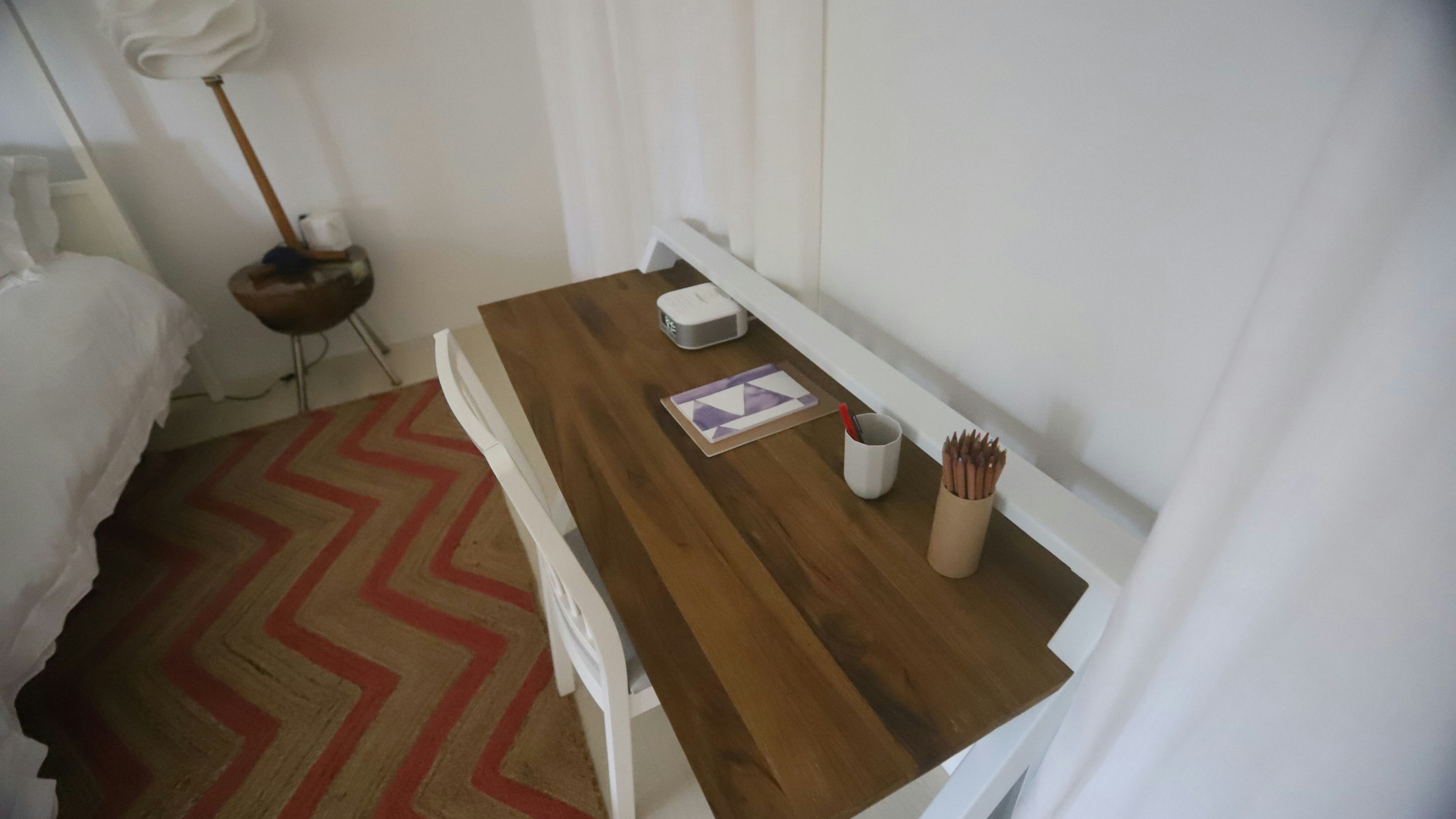 Bilder und Videos aus dem Jahr 2020 zeigen das Haus des verstorbenen Sexualstraftäters Jeffrey Epstein