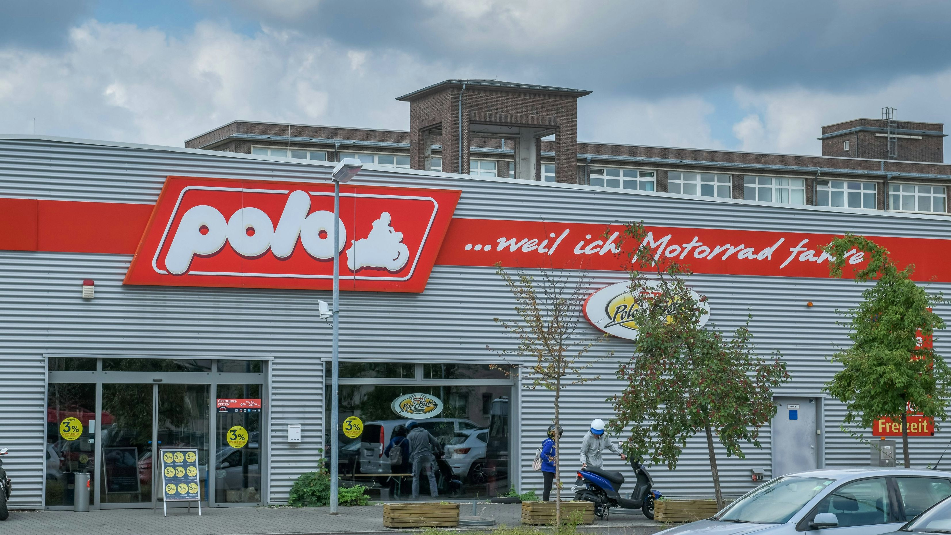 Heute.at - Millionen-Pleite! Bekannter Biker-Ausstatter insolvent