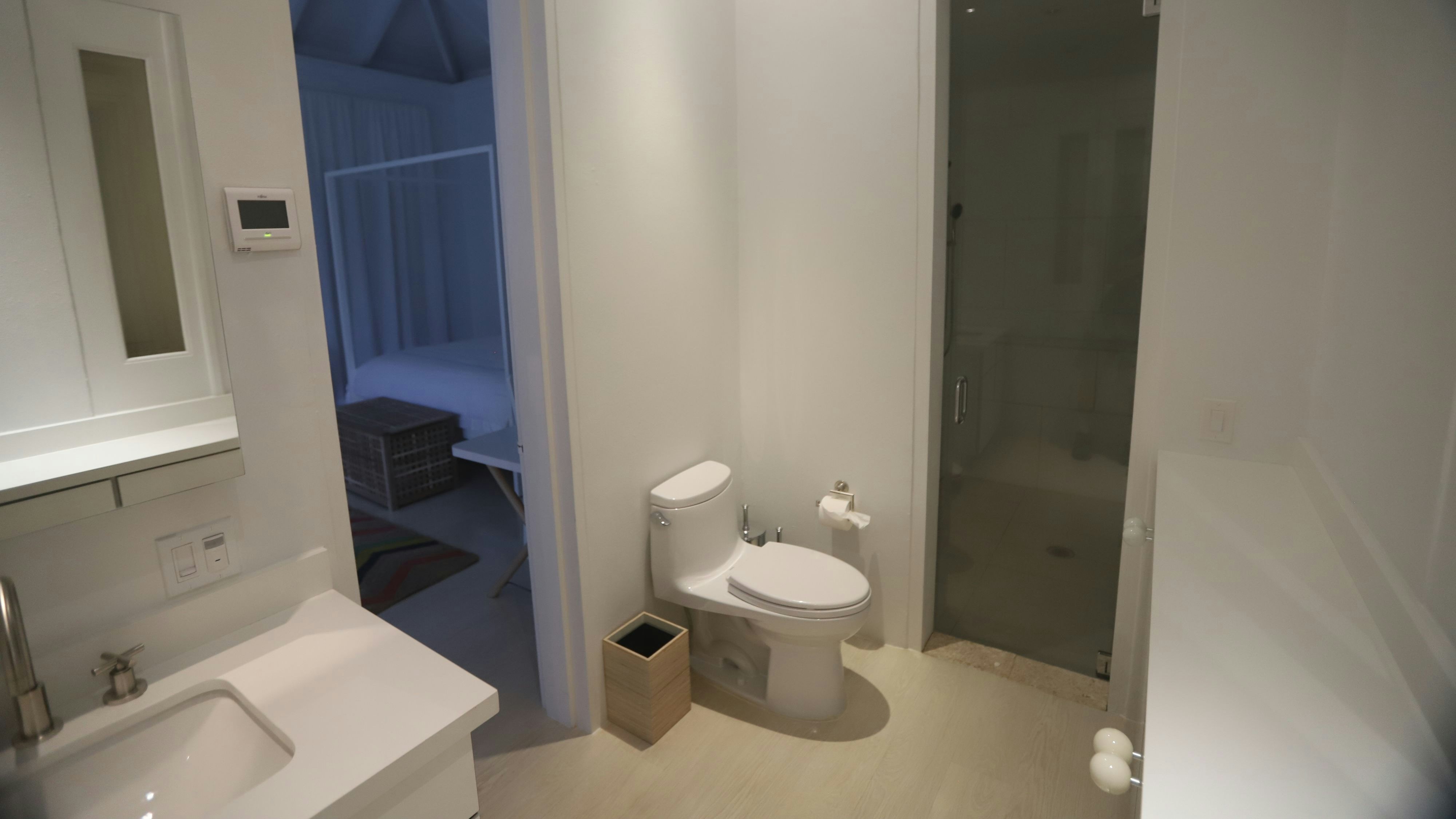 Bilder und Videos aus dem Jahr 2020 zeigen das Haus des verstorbenen Sexualstraftäters Jeffrey Epstein