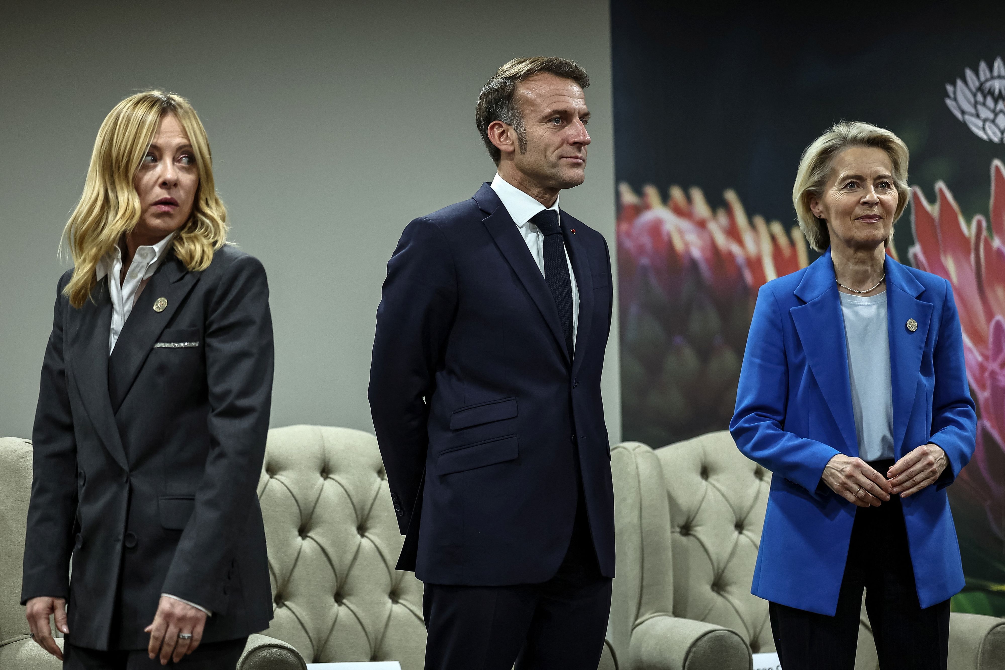 Italiens Premierministerin Giorgia Meloni, Frankreichs Präsident Emmanuel Macron and EU-Chefin Ursula Von der Leyen am G20-Gipfel in Johannesburg, Südafrika