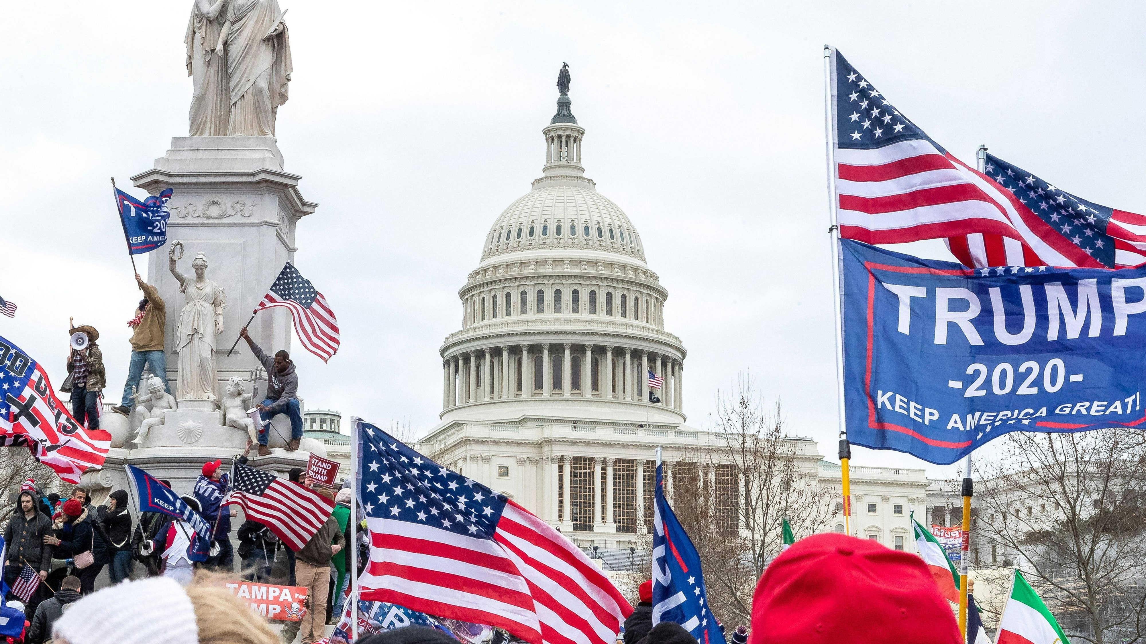 Heute.at - FBI gelingt nach fünf Jahren Festnahme von Bombenleger