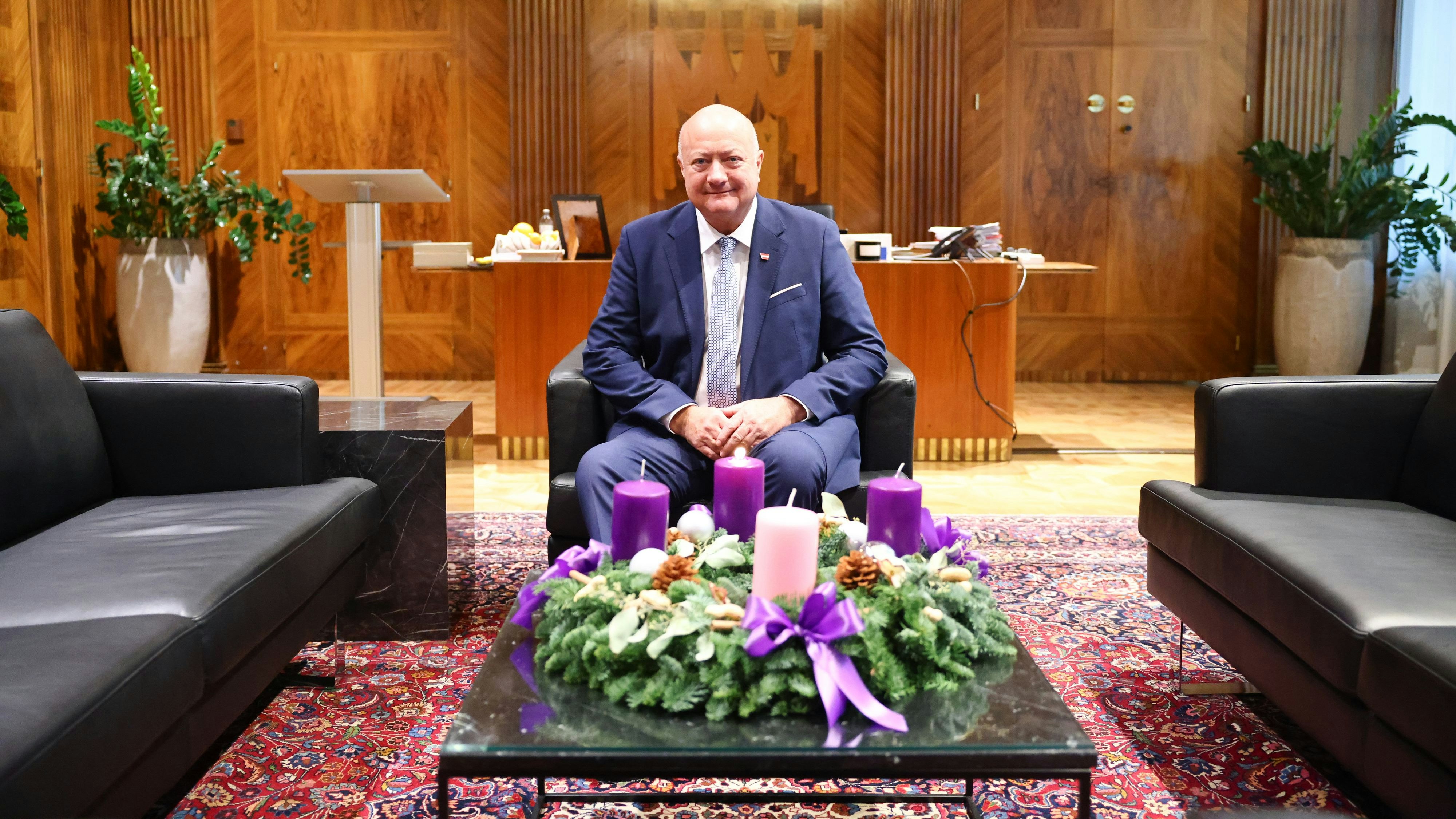 So schaut das also aus, wenn dem Kanzler ein Licht aufgeht