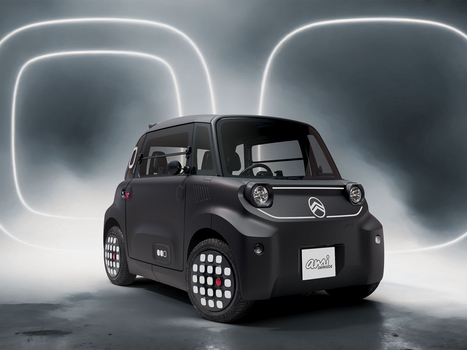 Heute.at - Citroëns Ami Dark Side: Microcar im dunklen Power-Look