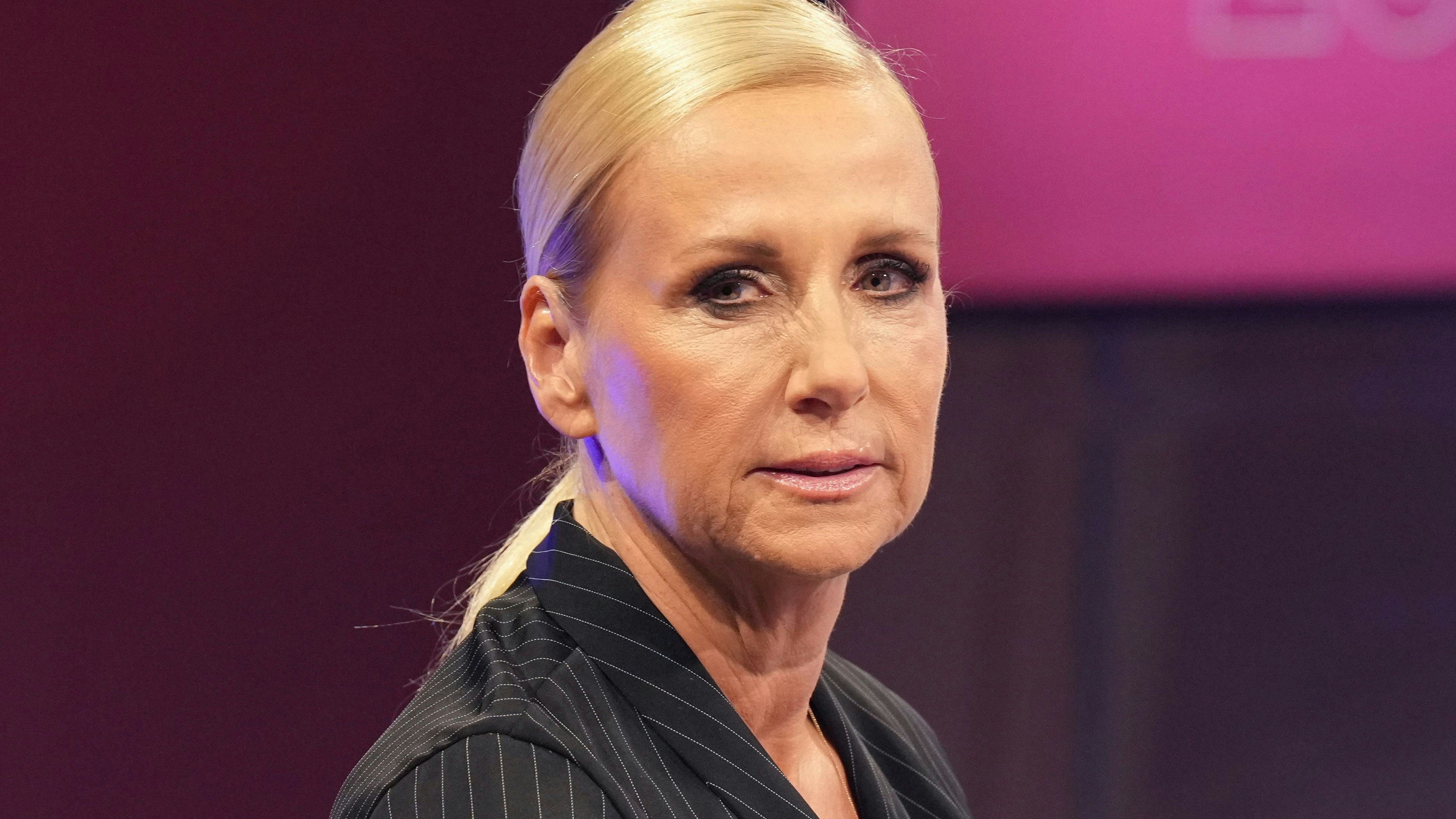 Heute.at - Andrea Kiewel plötzlich ohne Verlobungsring in TV-Show