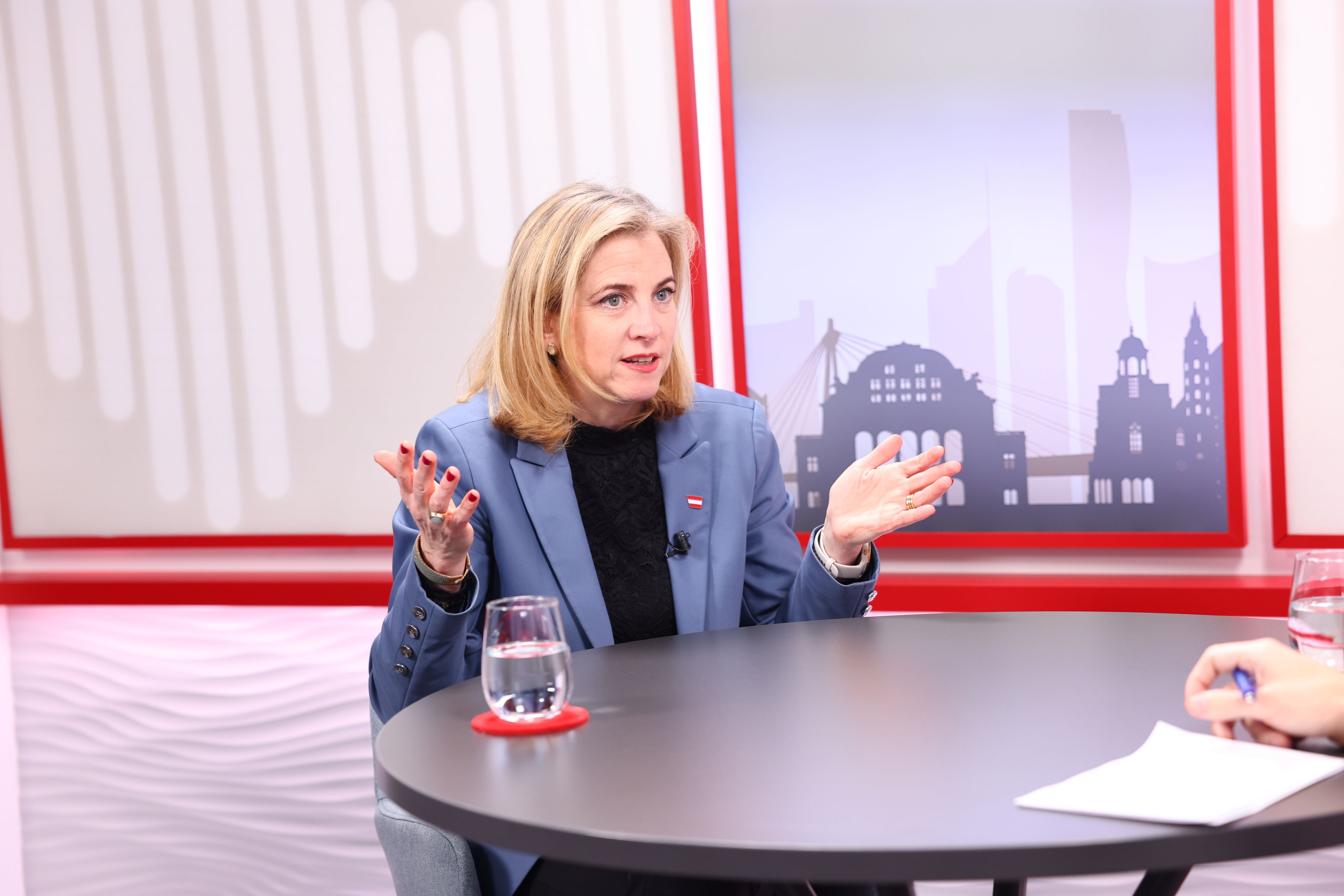 Heute.at - Gewalt muss enden – Mullah-Botschafter einbestellt