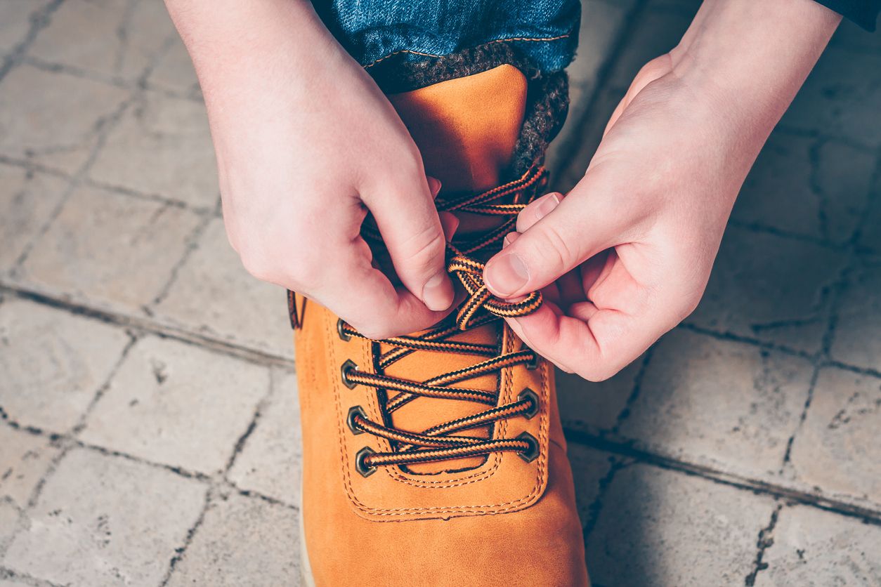 Heute.at - So schnell hast du deine Schuhe noch nie gebunden
