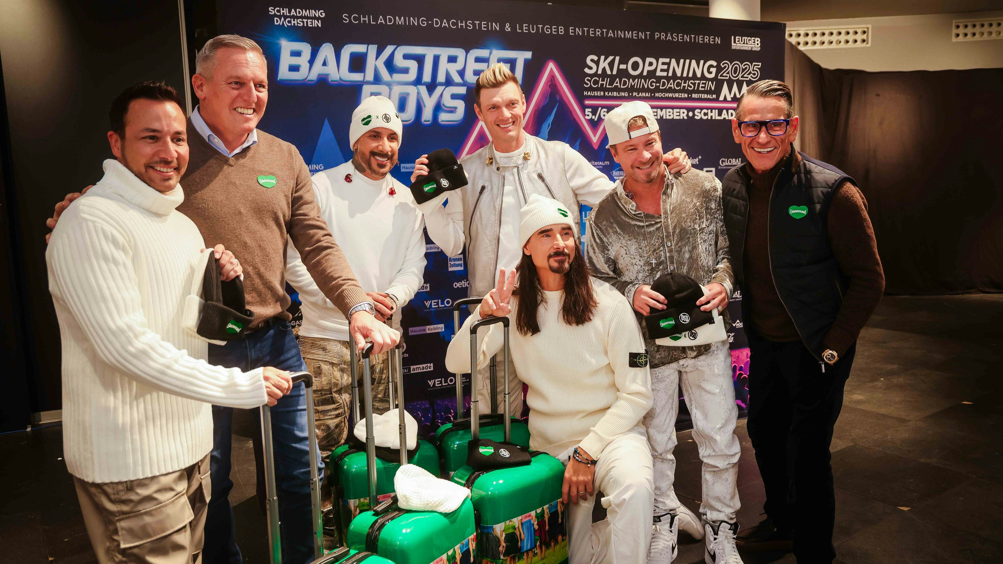 Kurz vor Showbeginn schaute auch Landeshauptmann <strong>Mario Kunasek</strong> für ein Meet &amp; Greet im Backstage vorbei.