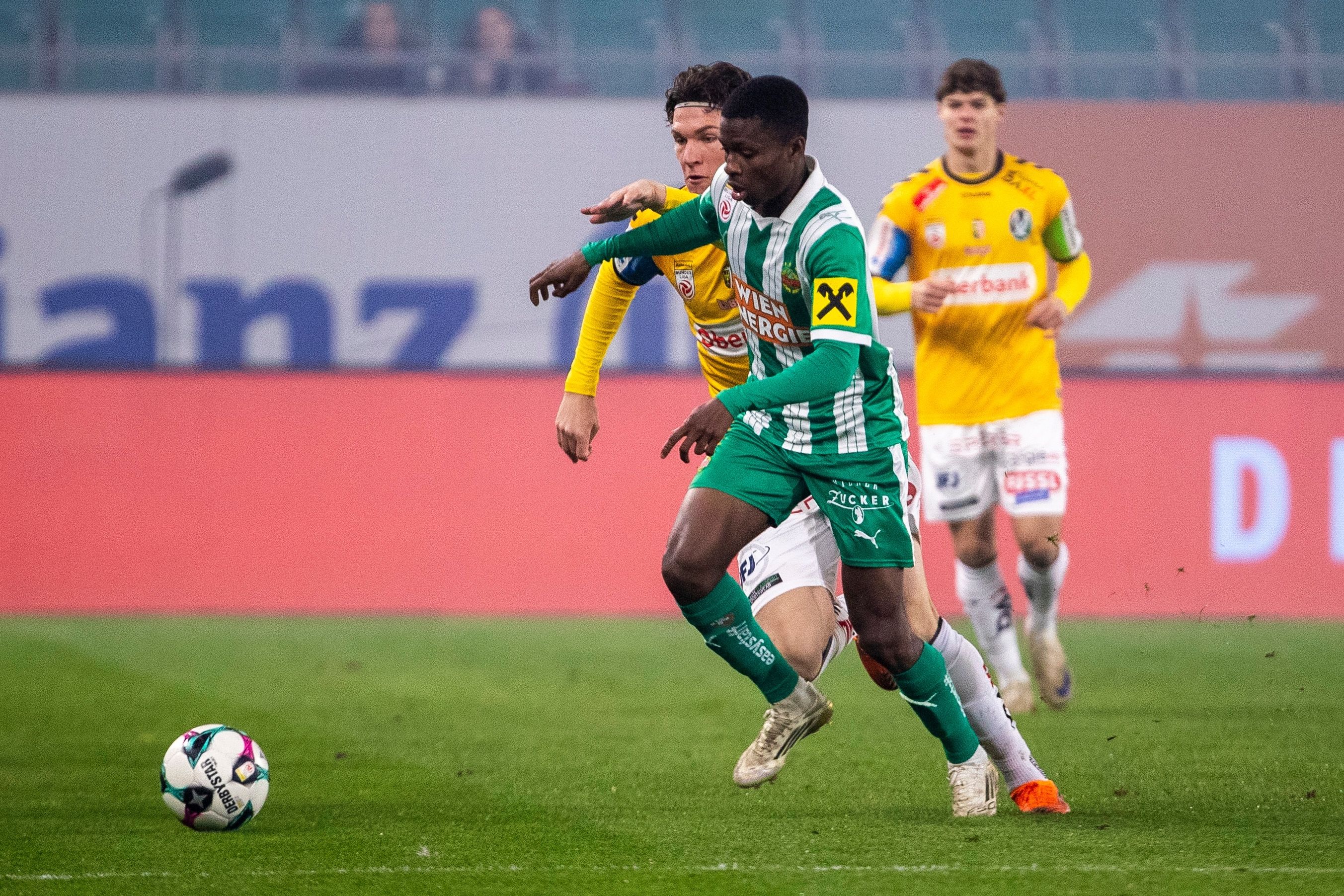 Rapid im Duell gegen Ried.