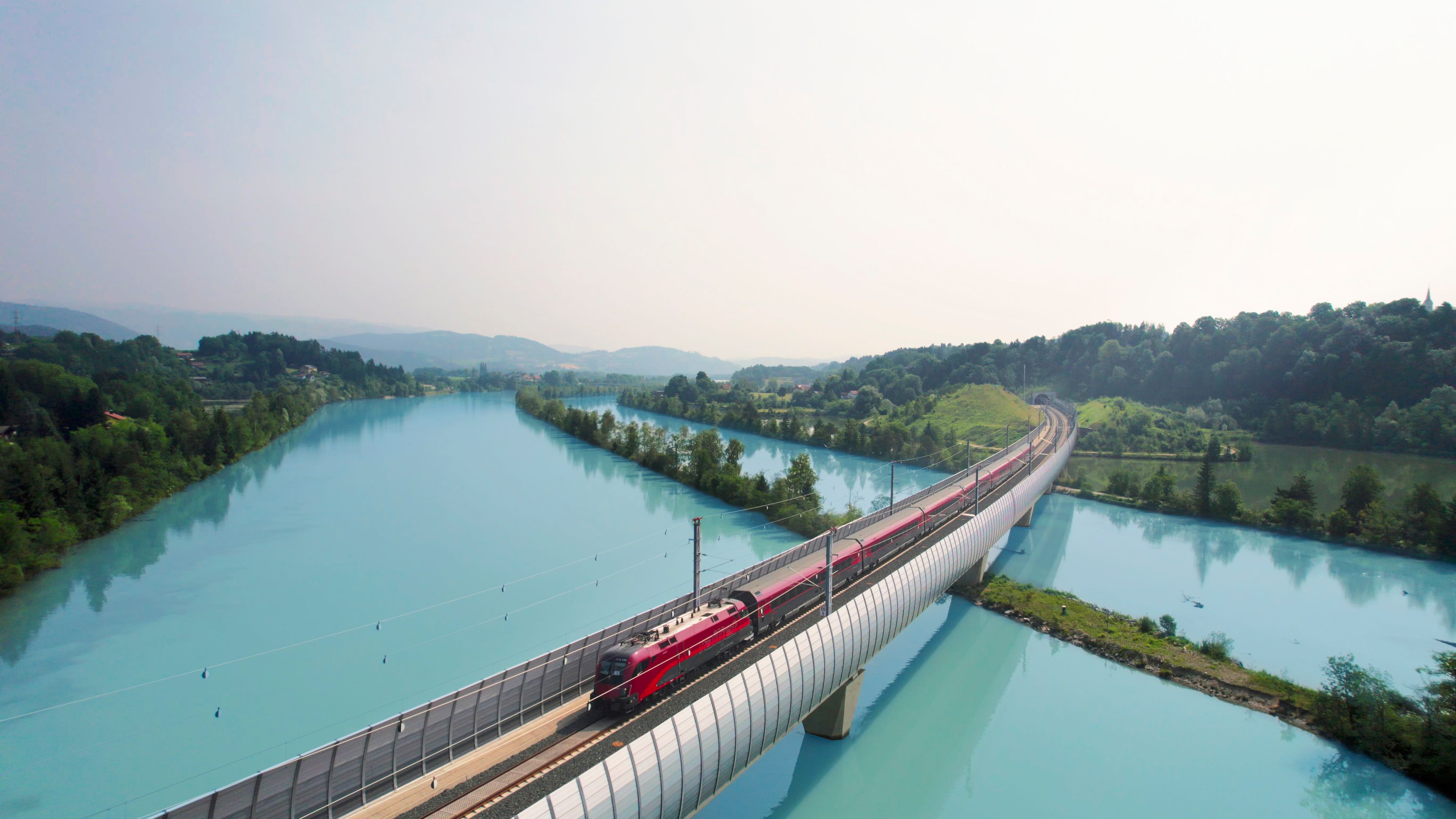 Heute.at - Nach 27 Jahren Bauzeit wird Koralmbahn jetzt eröffnet