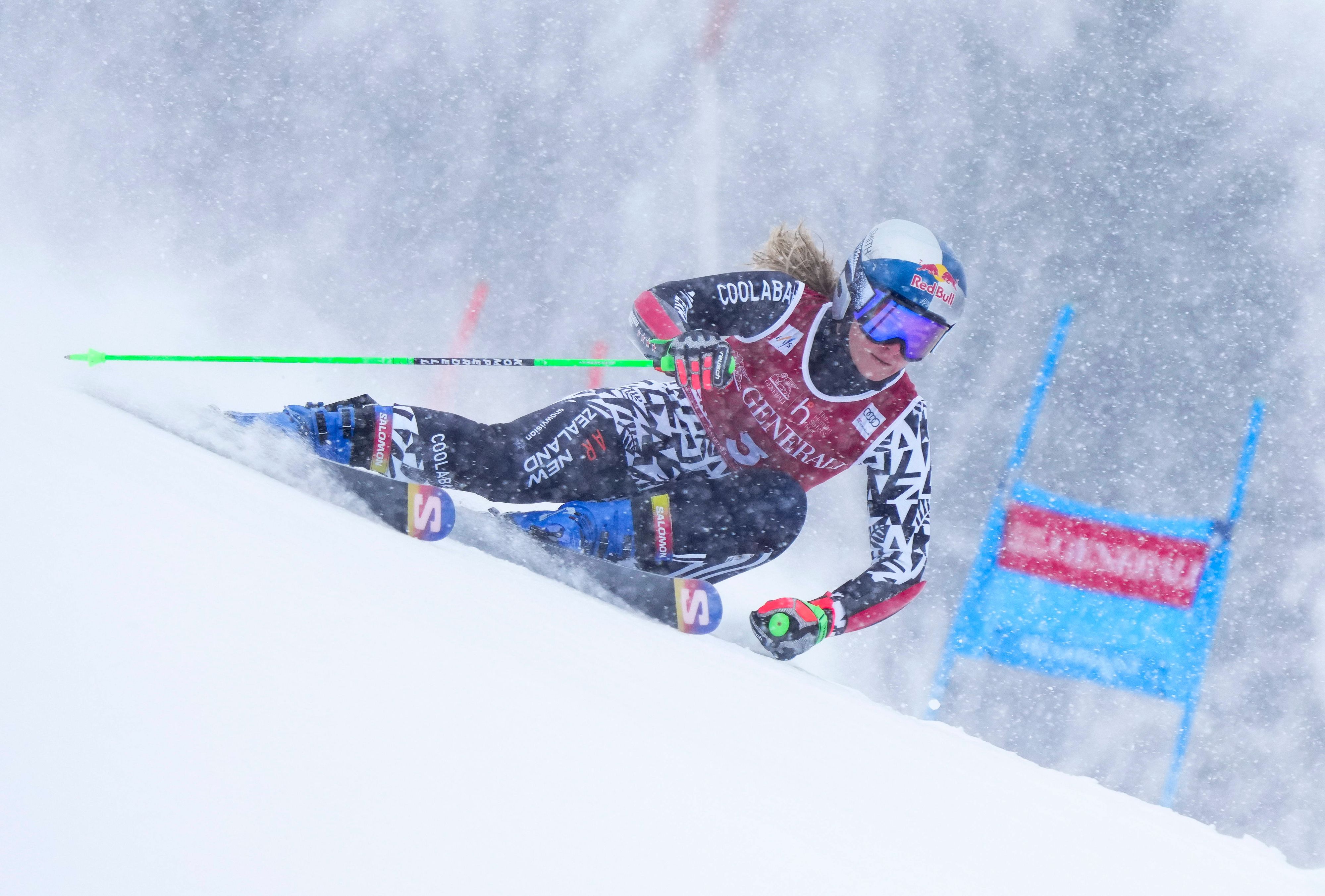 Alice Robinson gewinnt in Tremblant.