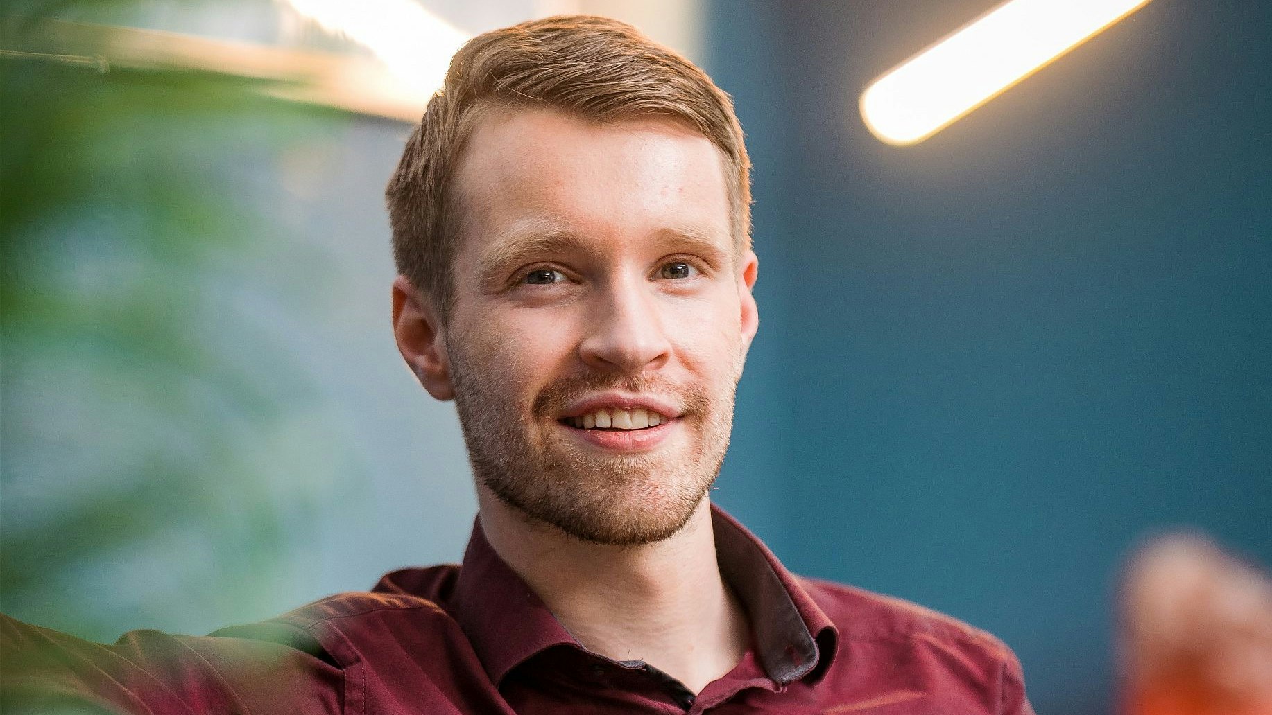 Florian Buschmann ist Experte für Medienkompetenz. 