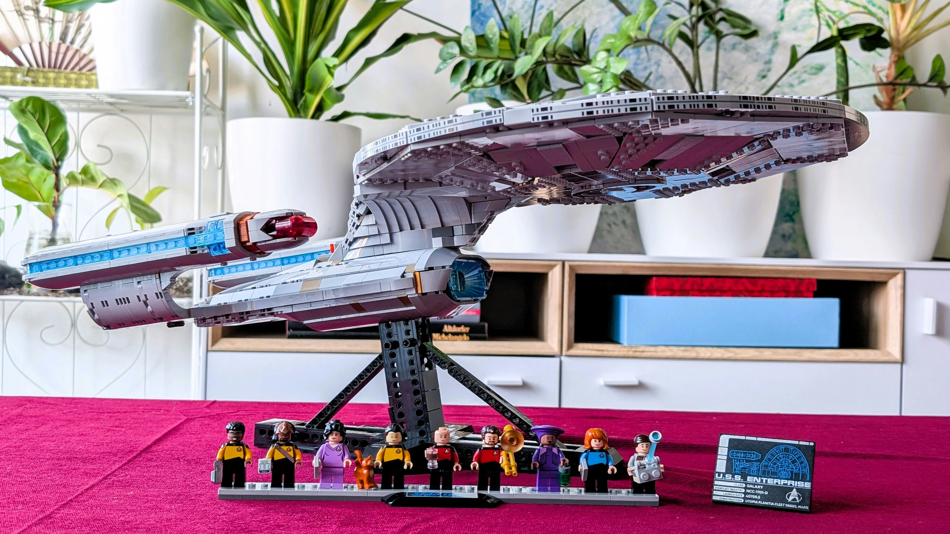 Heute.at - Das LEGO-Star-Trek-Schiff, das jeder haben will