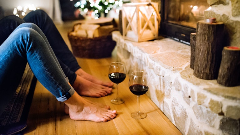 Nein, ein Kater wird tatsächlich mit zunehmendem Alter schlimmer. Aber das ist nicht alles. Man schläft auch schlechter (selbst an nüchternen Tagen), schnarcht mehr, verträgt Medikamente schlechter. Aber es gibt Möglichkeiten, etwas dagegen zu tun.