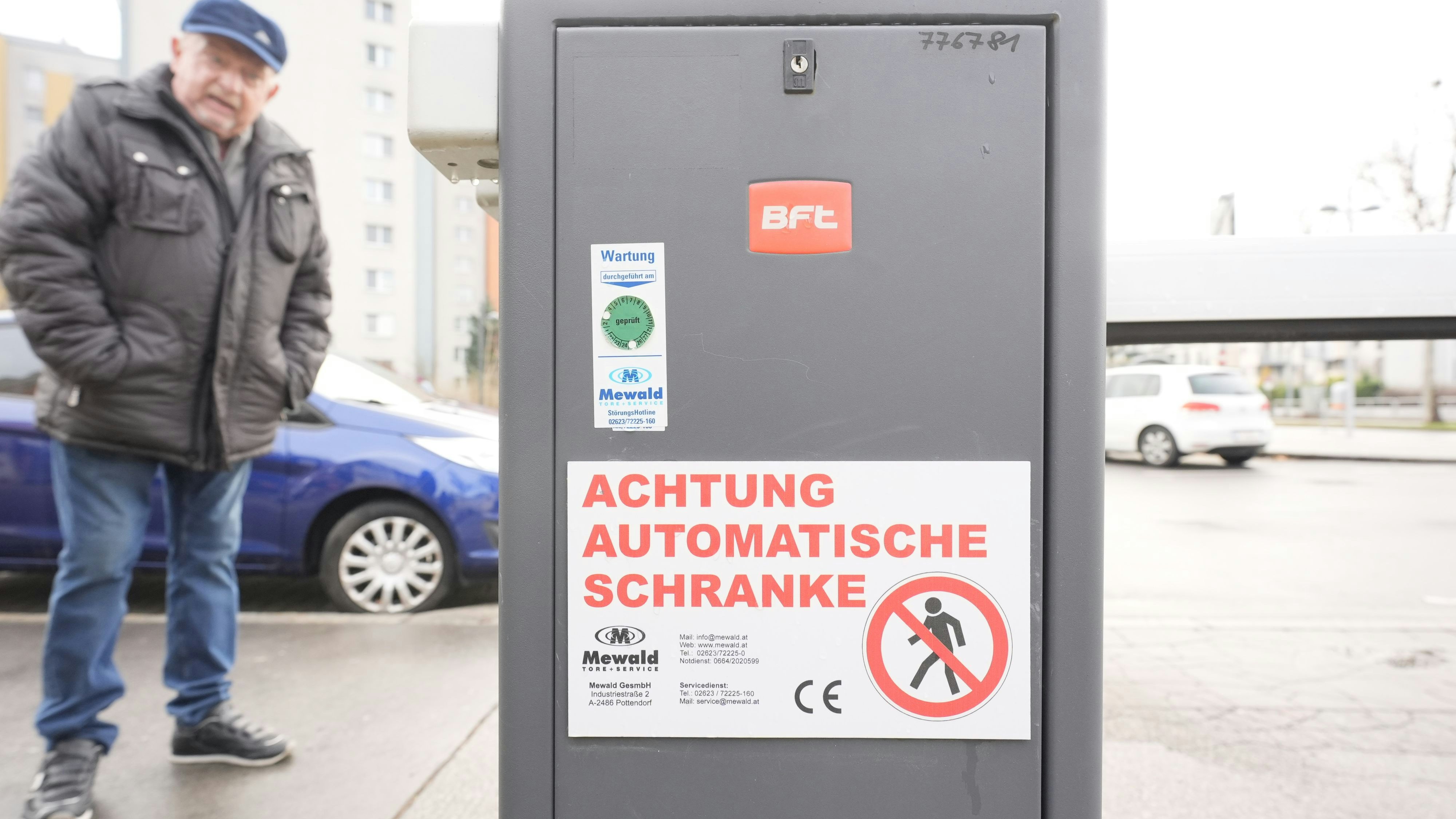 Diese Schranke bereitet Alois W. seit dem Diebstahl gröbere Probleme.