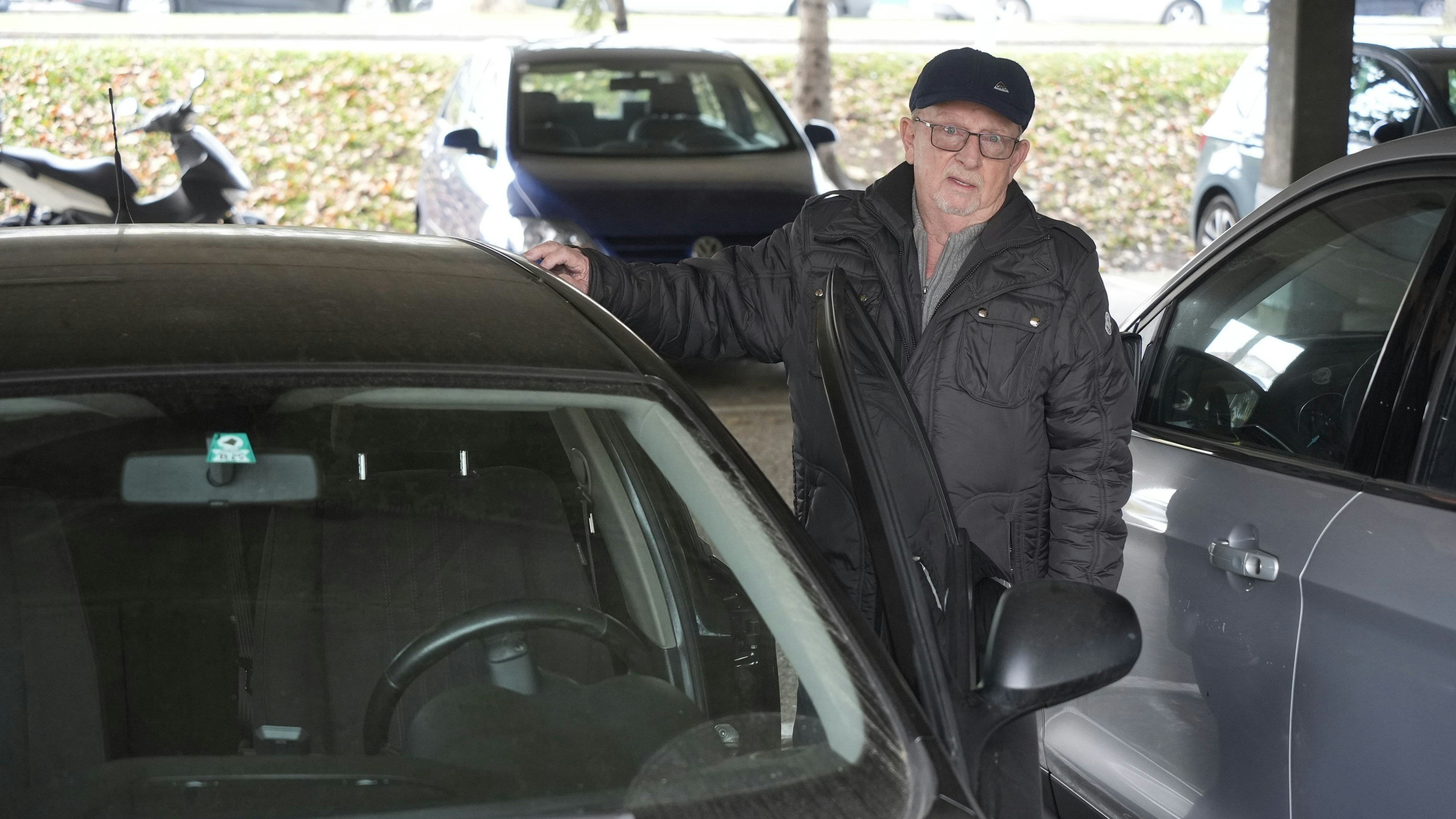 Heute.at - 460 Euro – Auto von Pensionist (82) mehrfach beschädigt